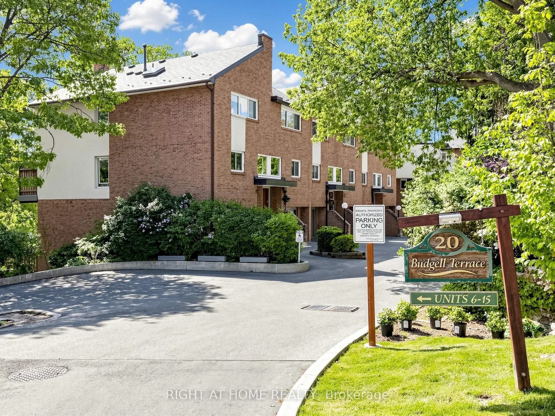 Property For Sale | W13217446