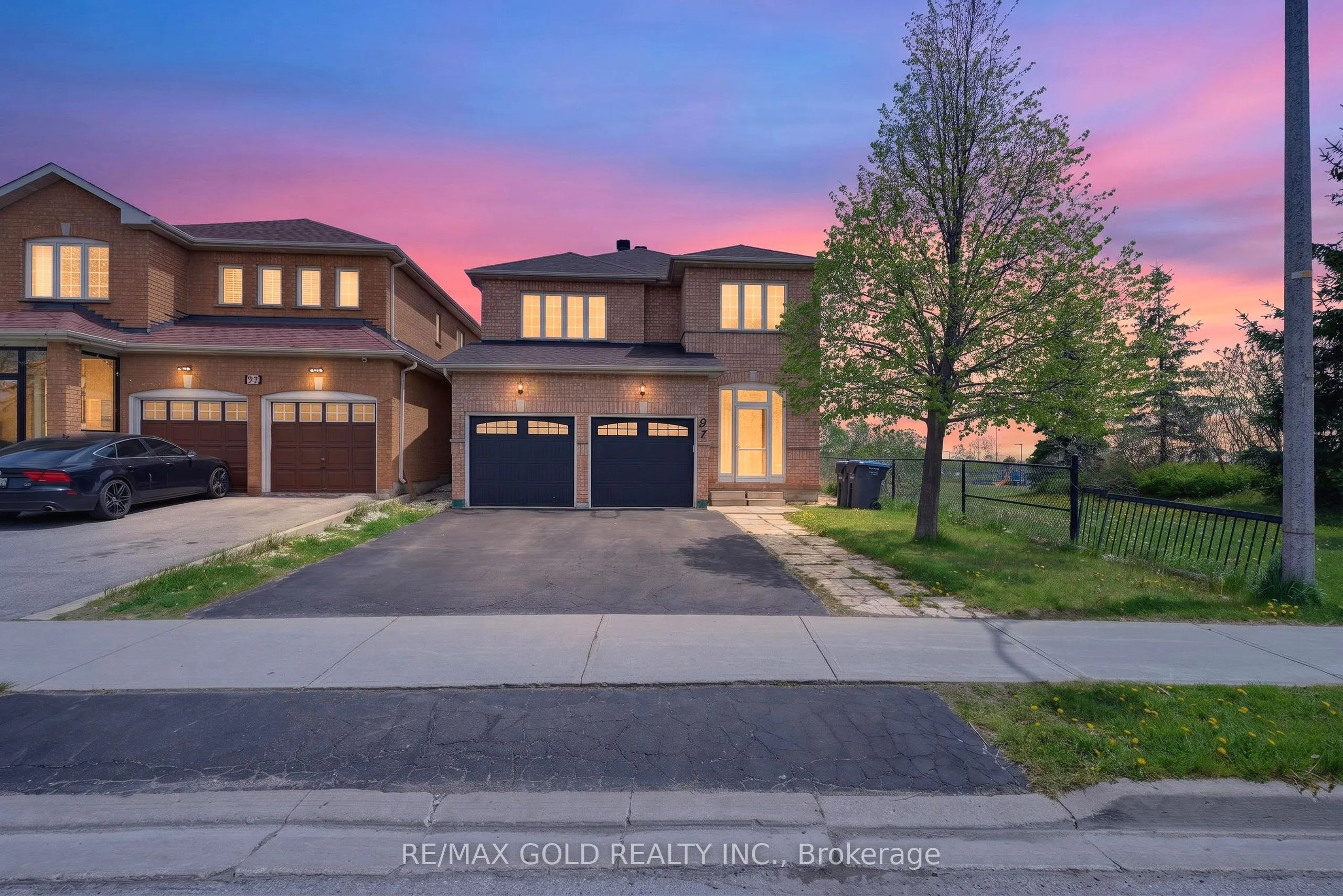 Detached Home For Sale | W13217690