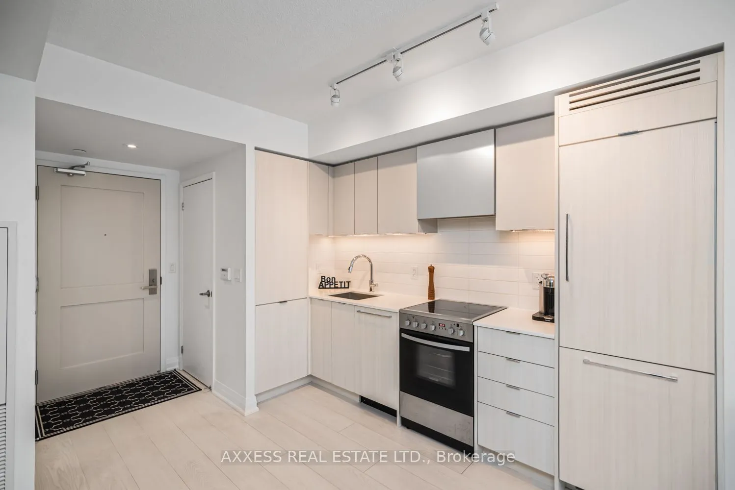 Property For Sale | W13217844
