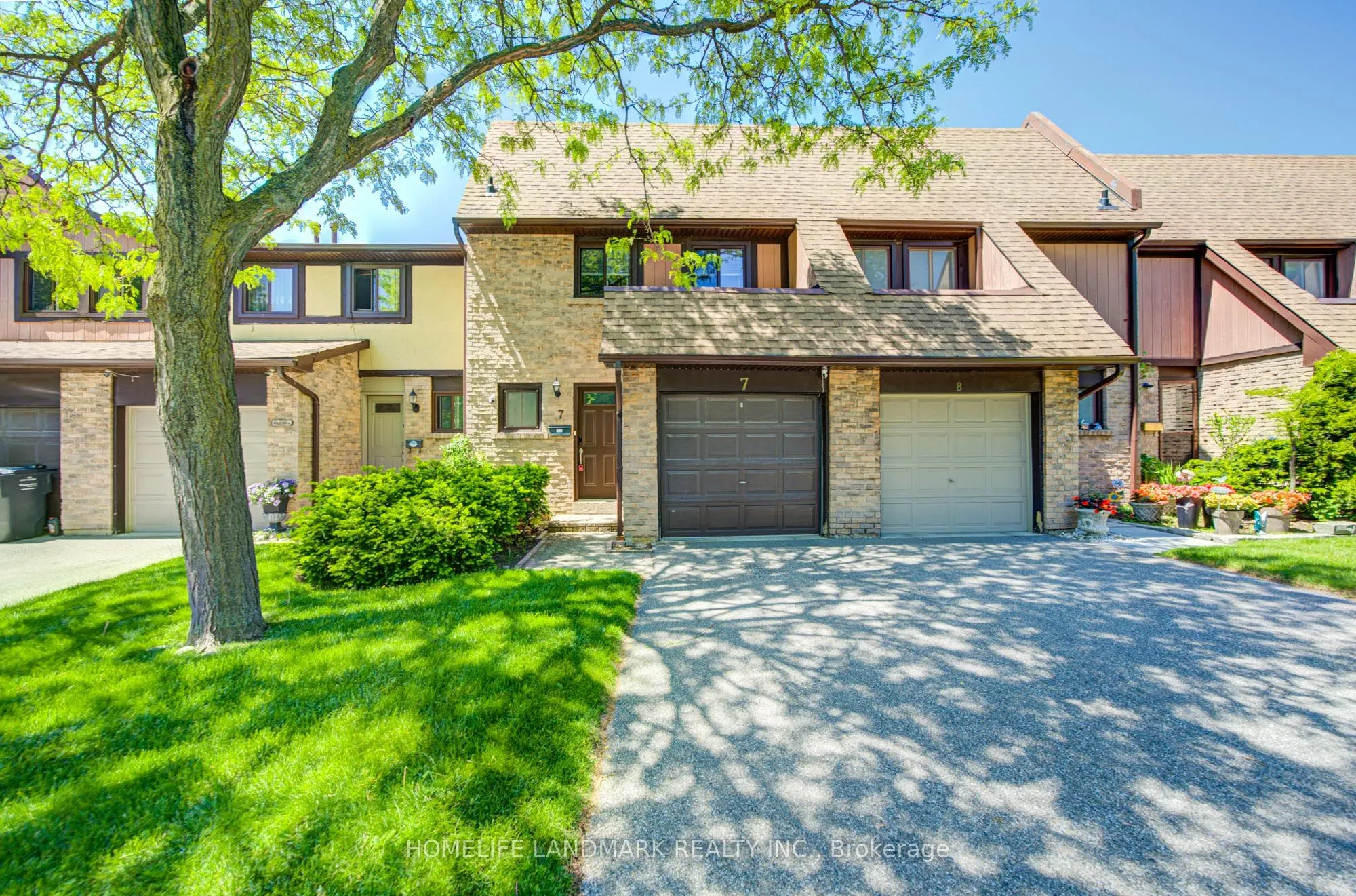 Property For Sale | W13218108