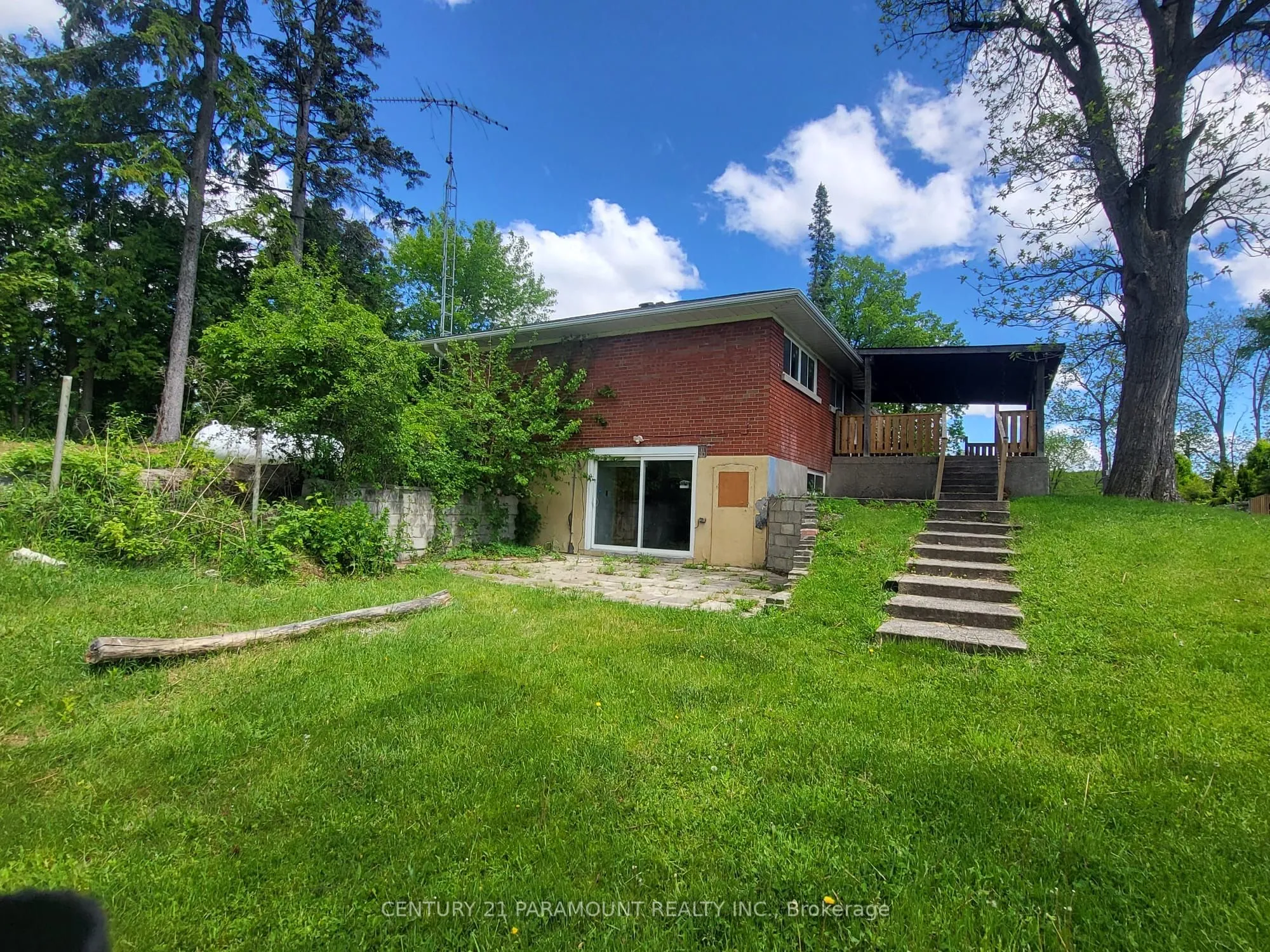 Detached Home For Lease | W13218310