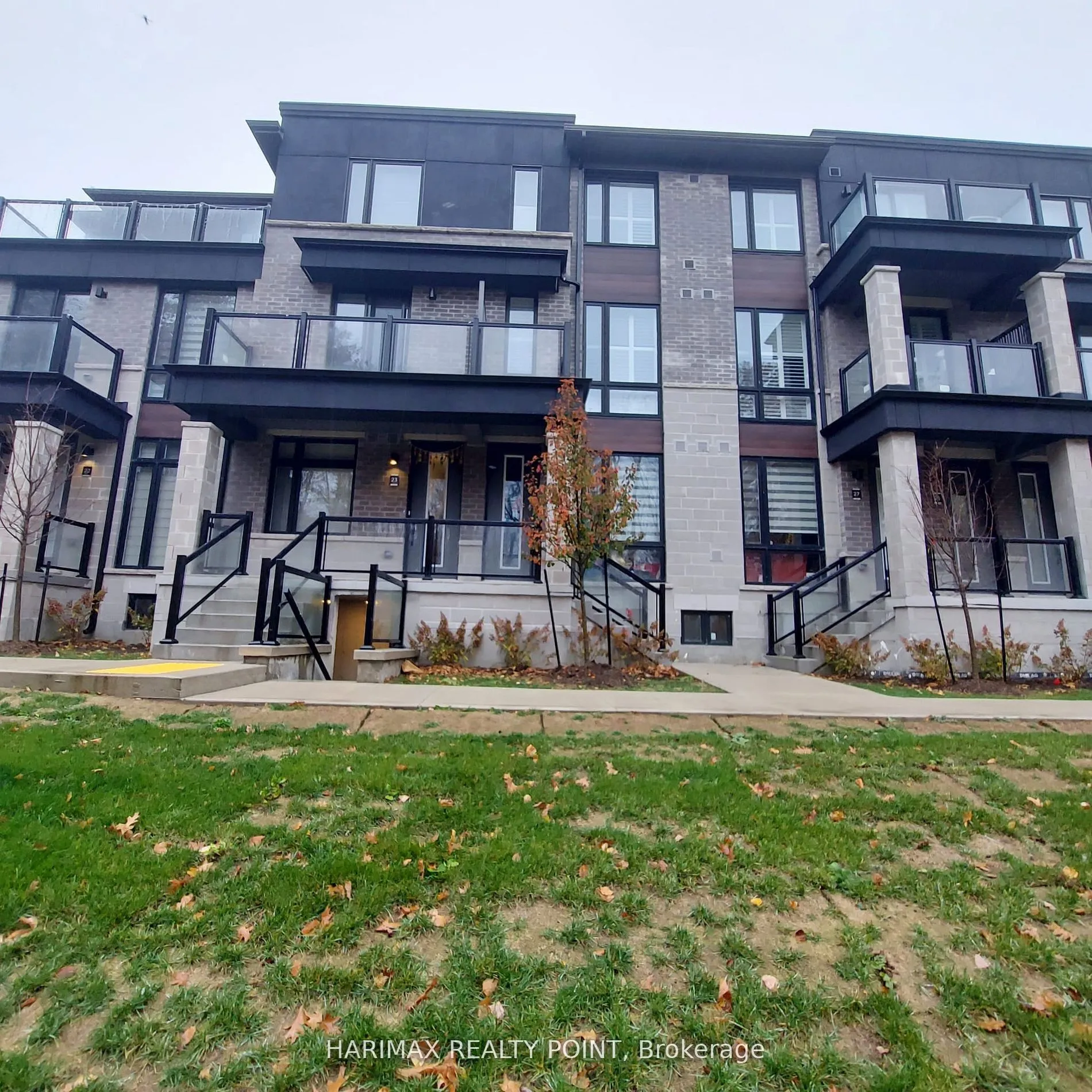 Property For Sale | W13218334