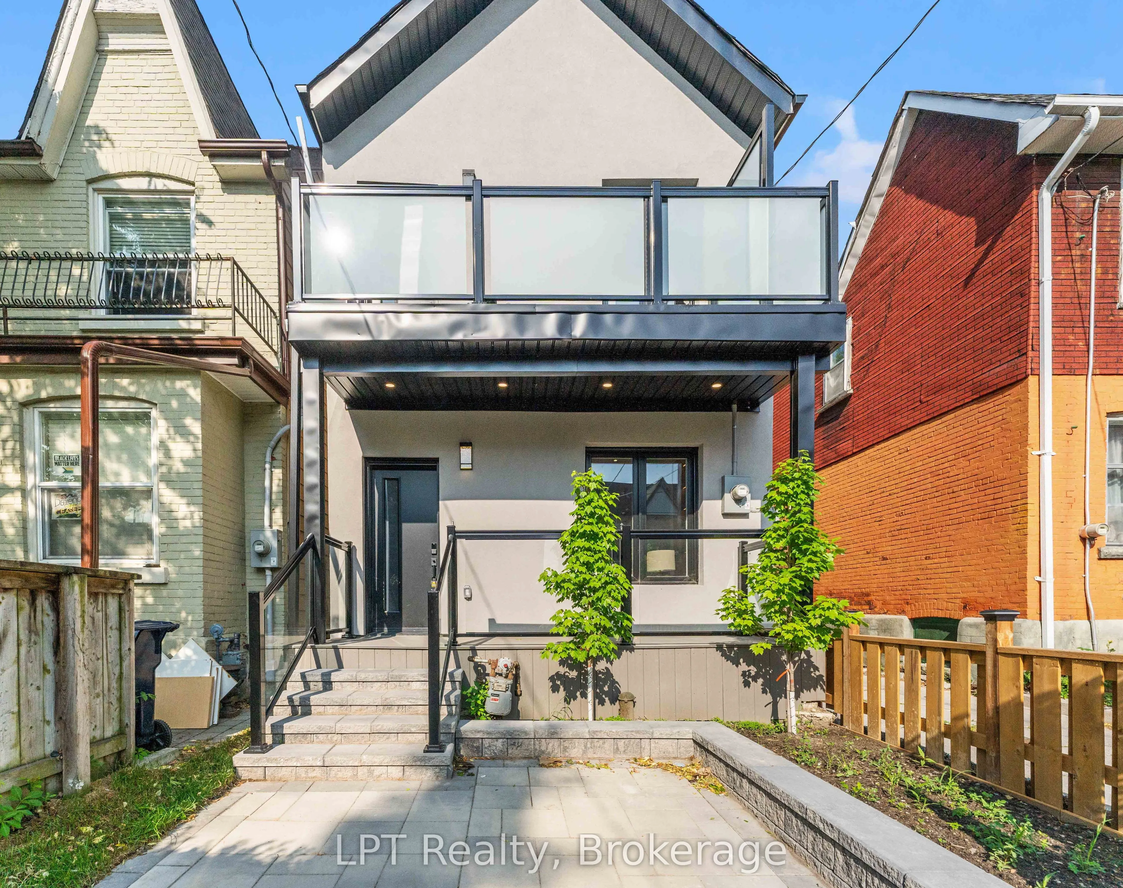 Detached Home For Sale | W13220588