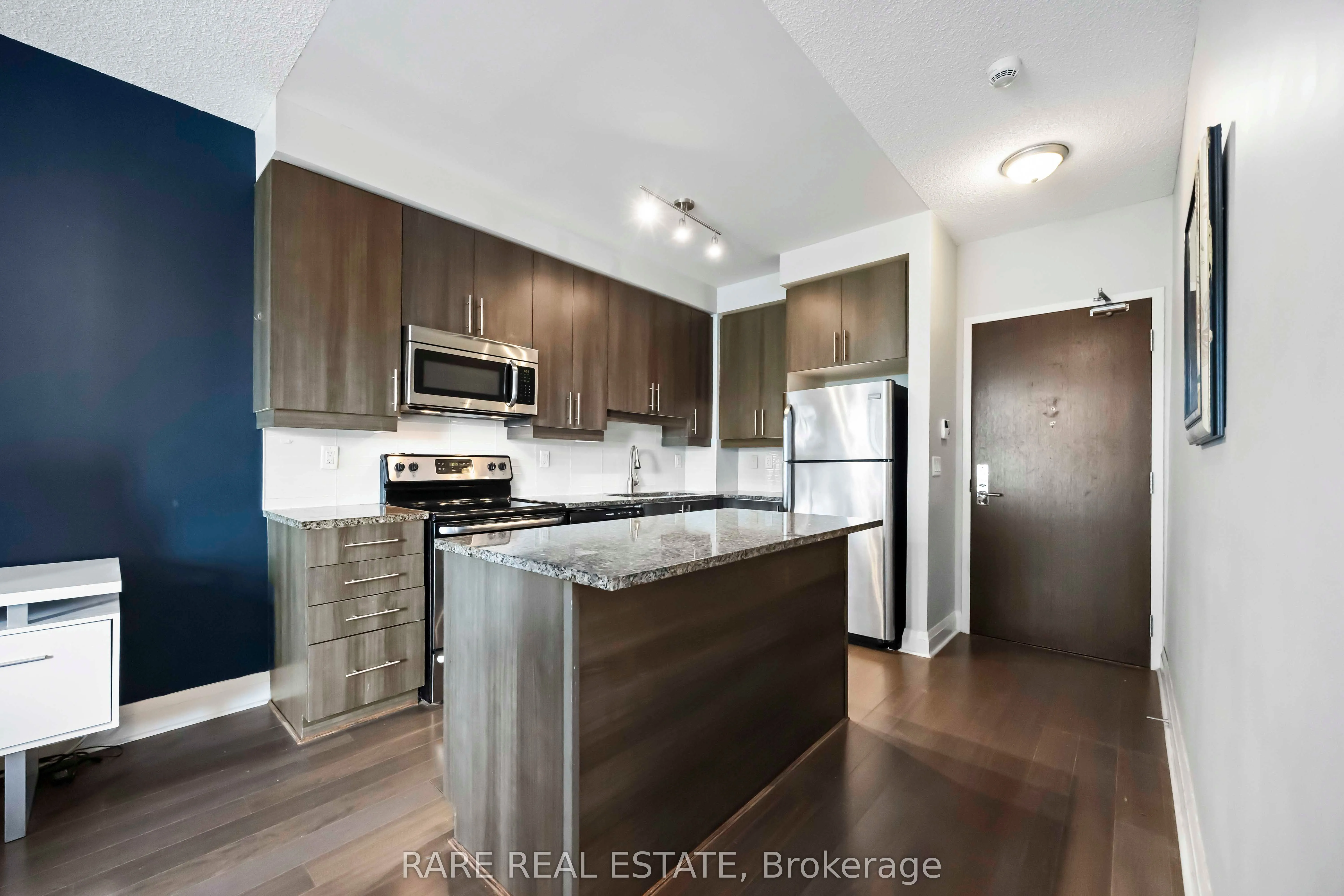Property For Lease | W13220782