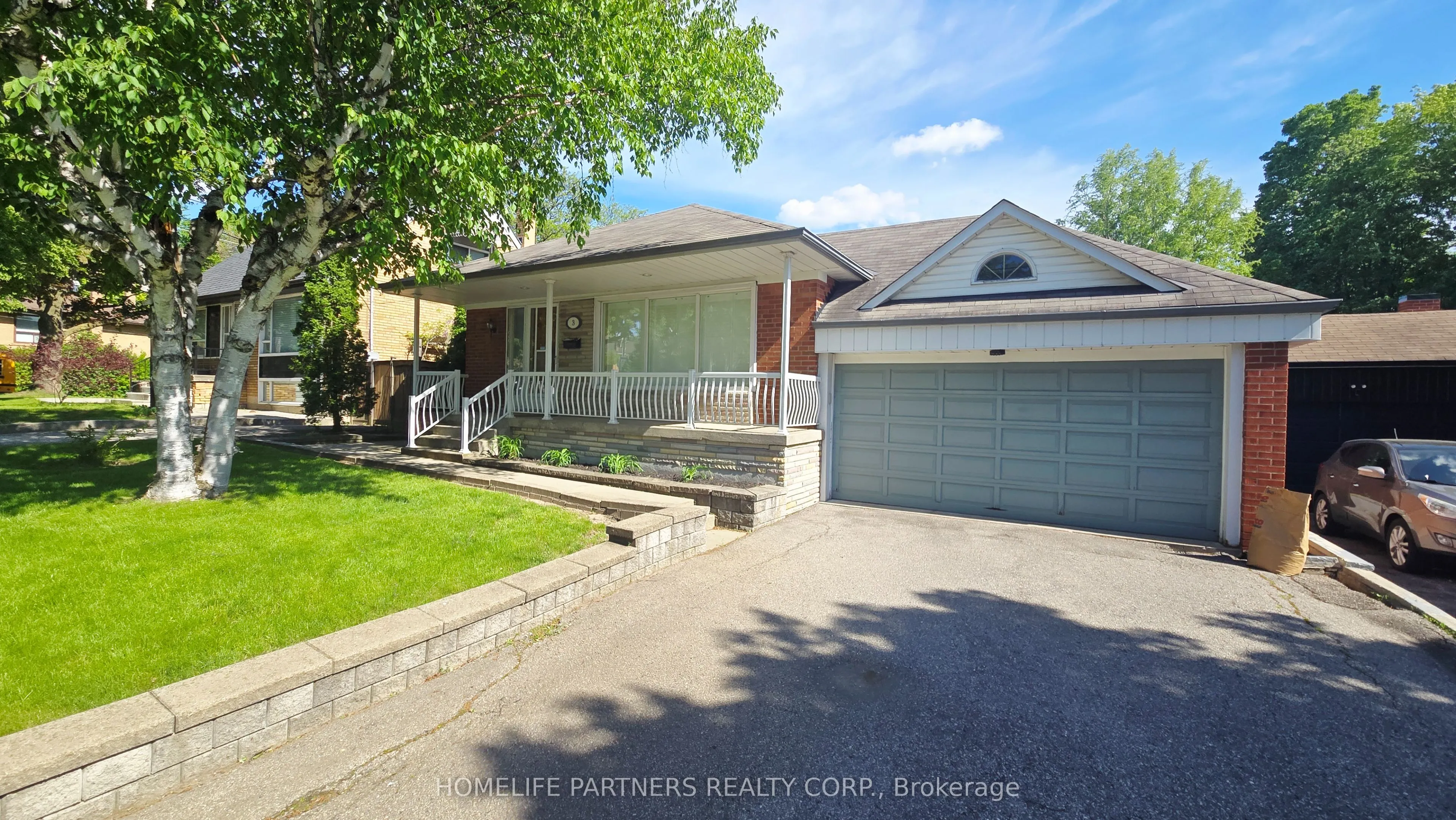 Detached Home For Lease | W13221526