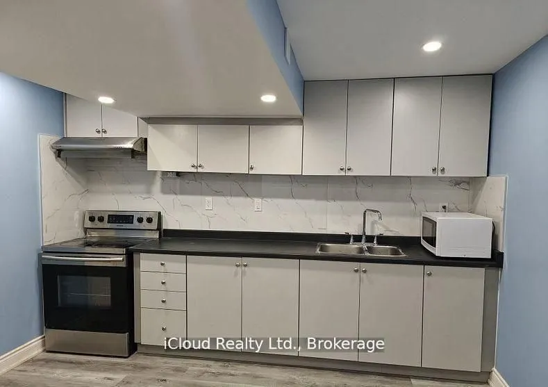 Detached Home For Lease | W13221552