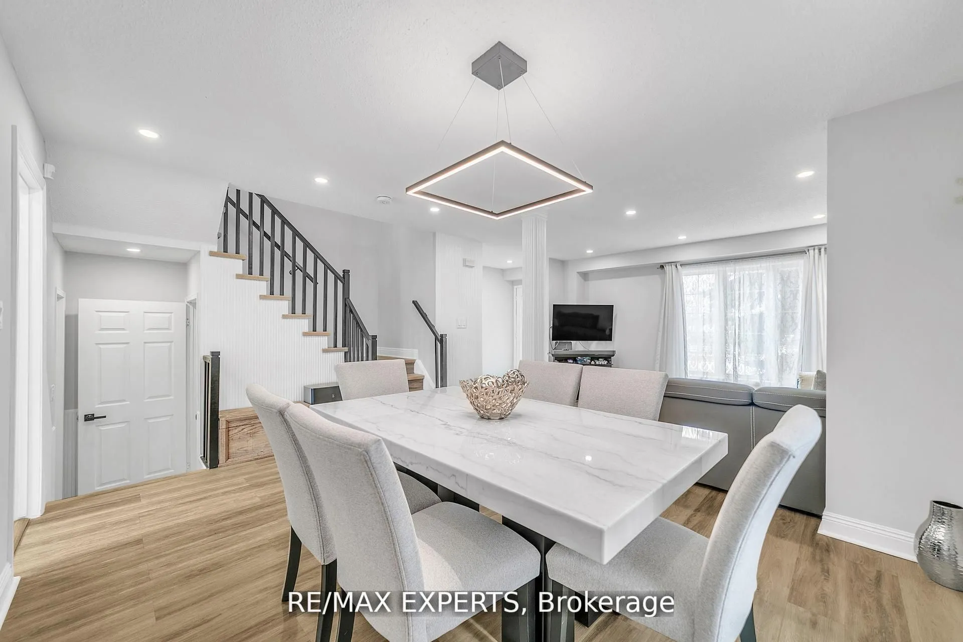 Property For Sale | W13221706