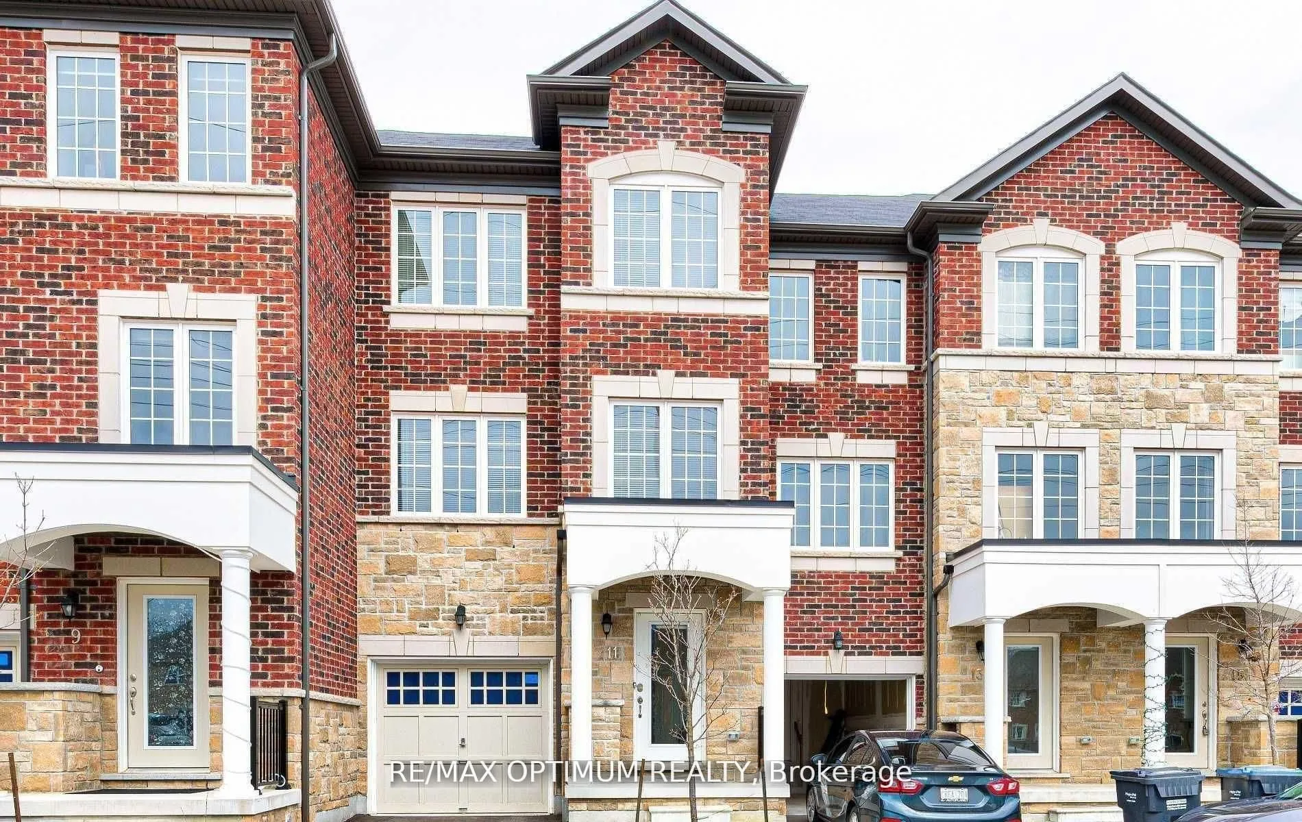 Property For Lease | W13221802