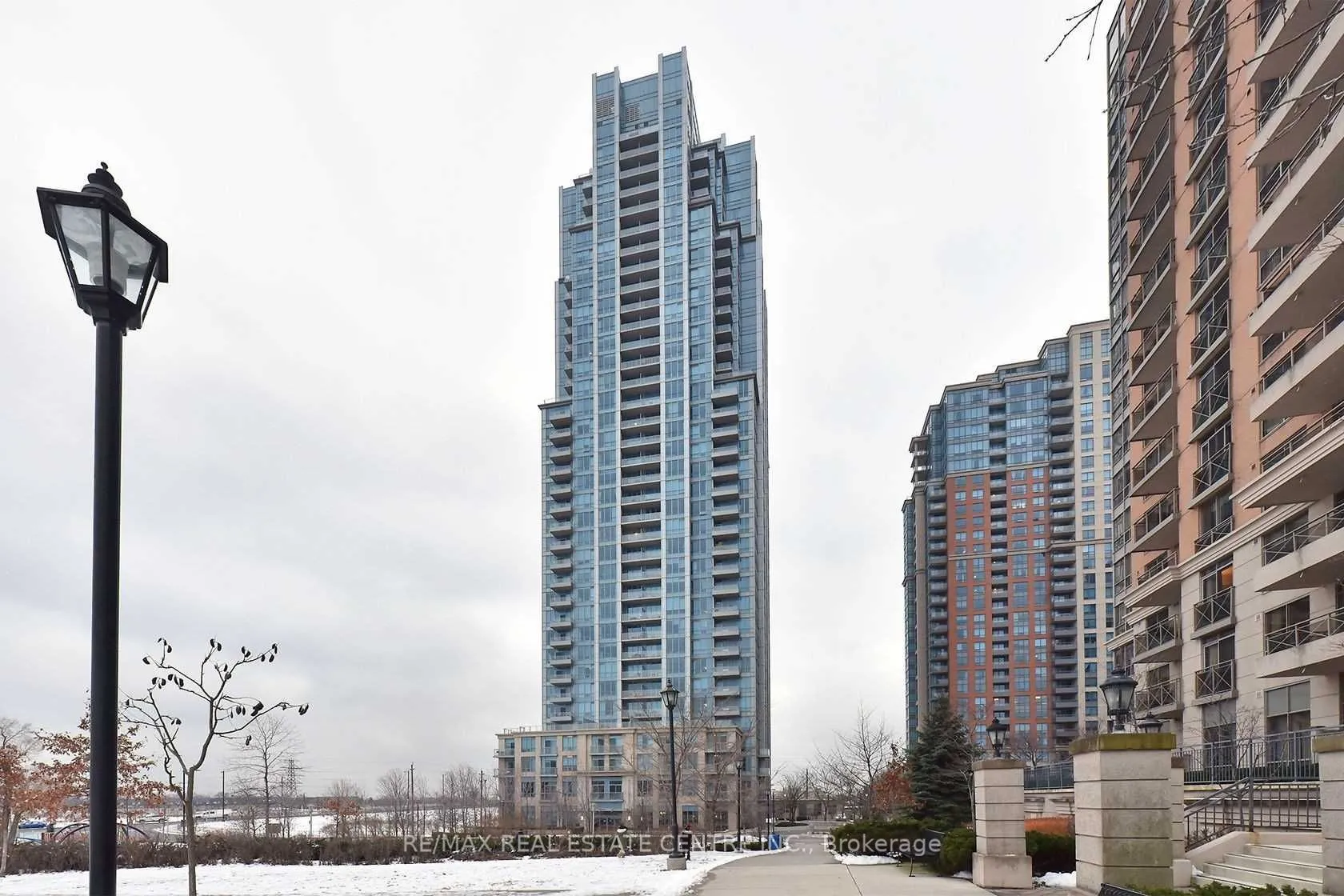 Property For Lease | W13222298