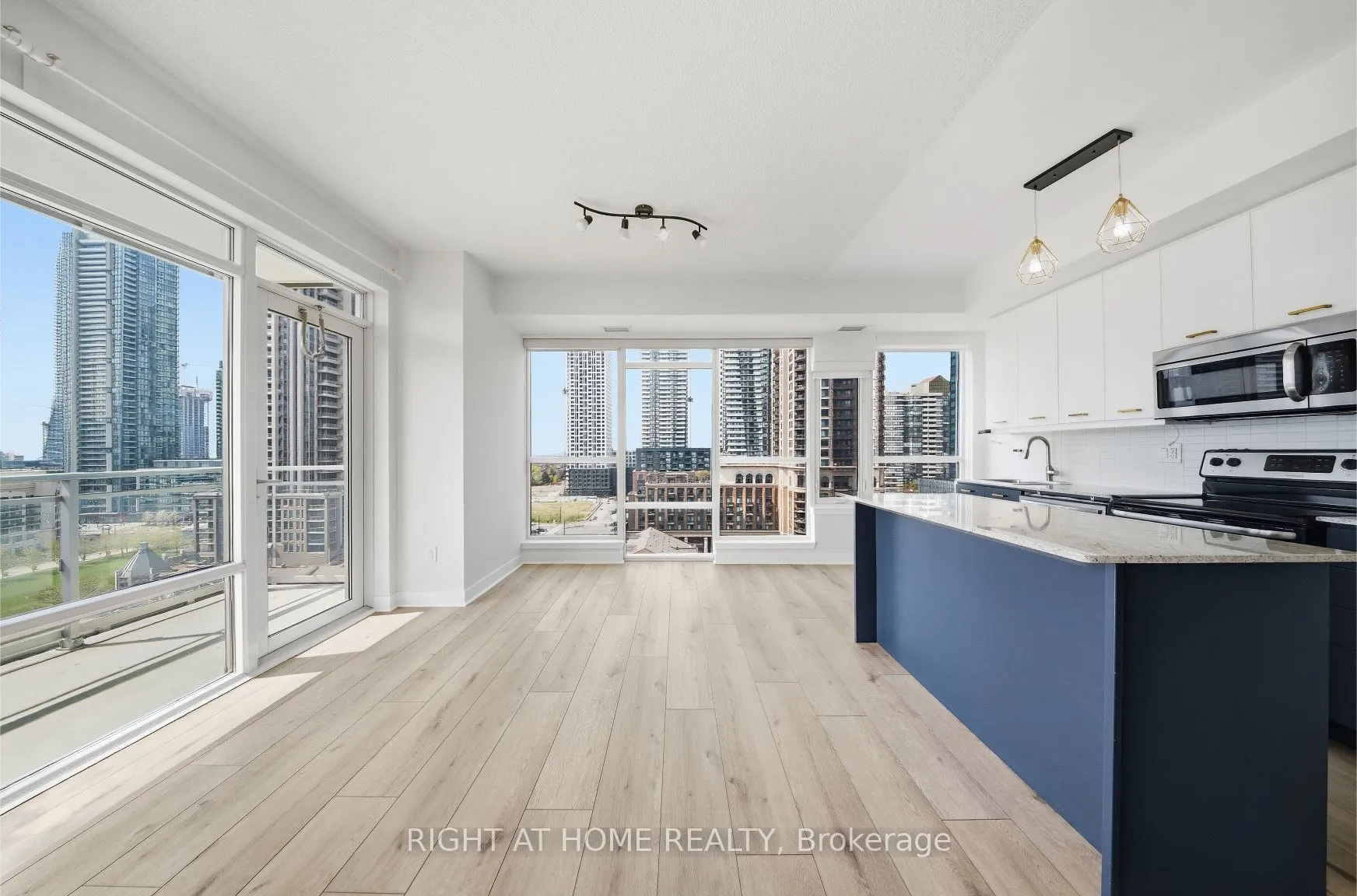 Property For Sale | W13222802