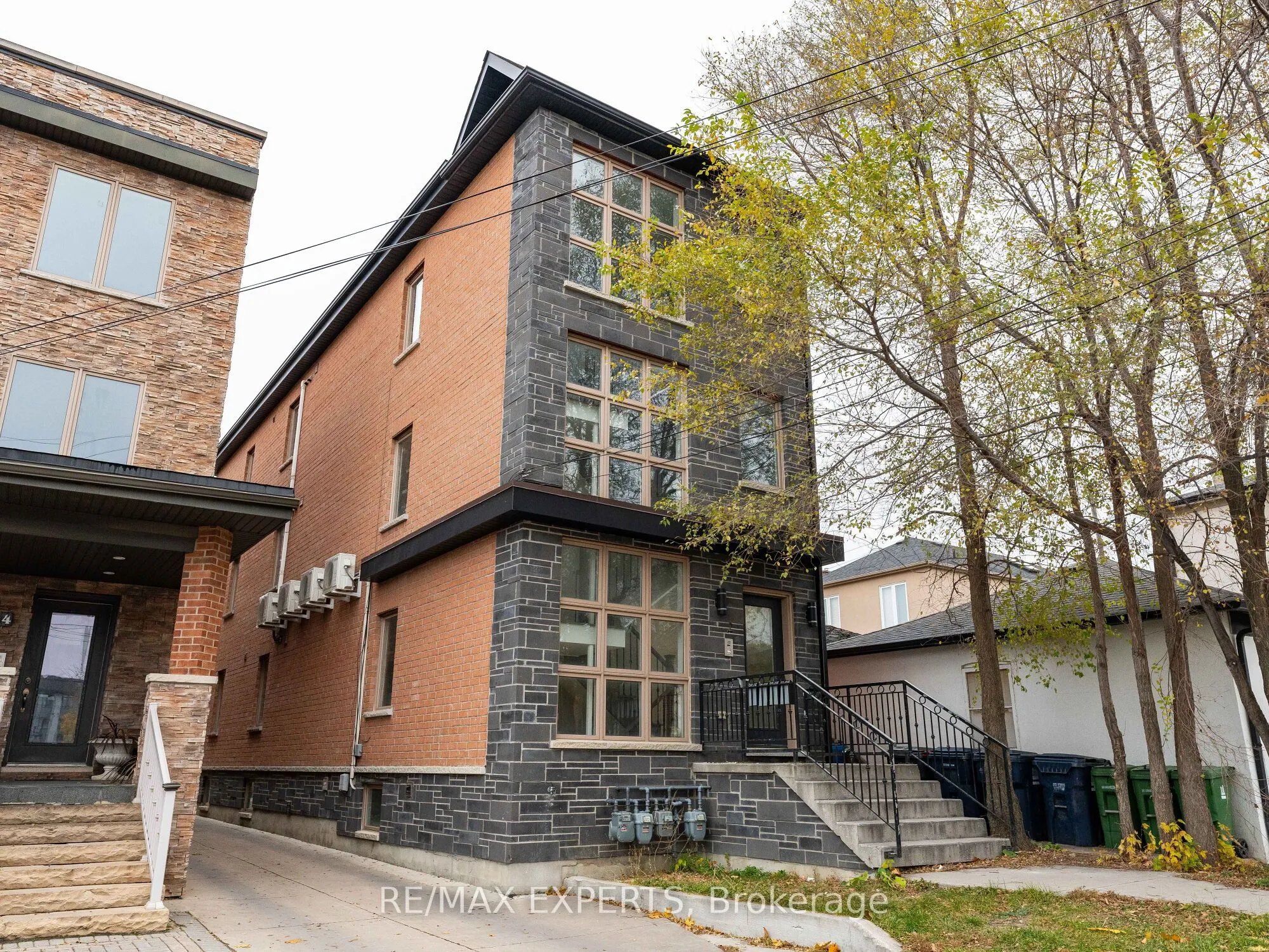 Property For Sale | W13223368