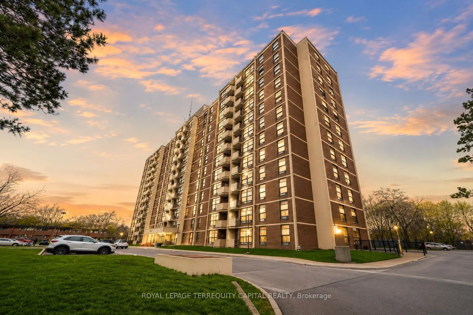 Property For Lease | W13223438