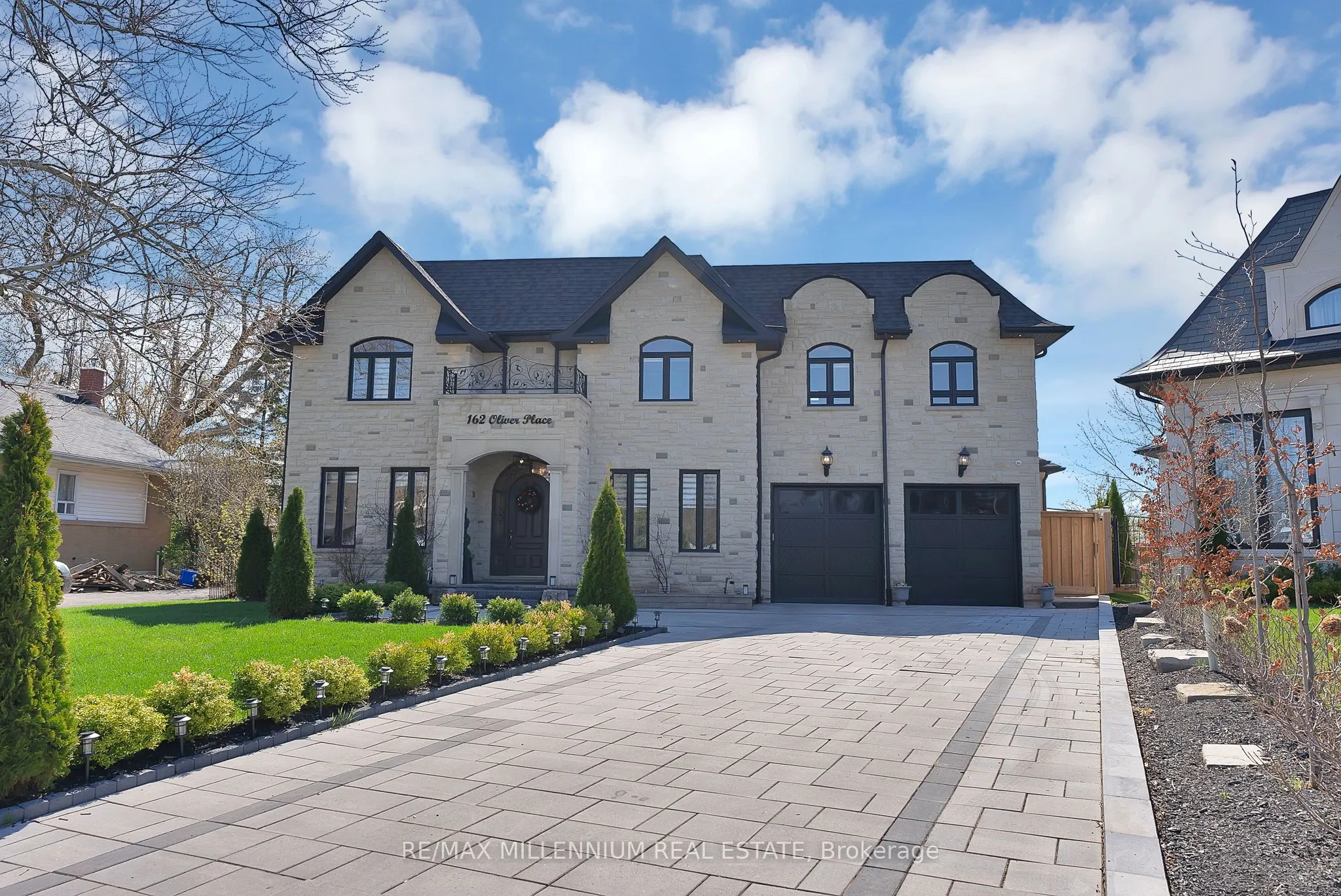 Detached Home For Sale | W13223448