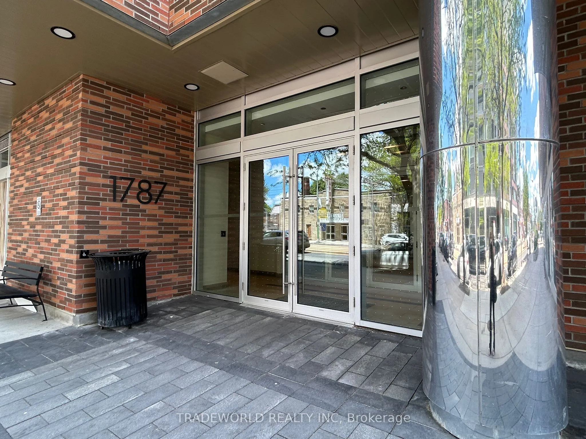 Property For Sale | W13224004