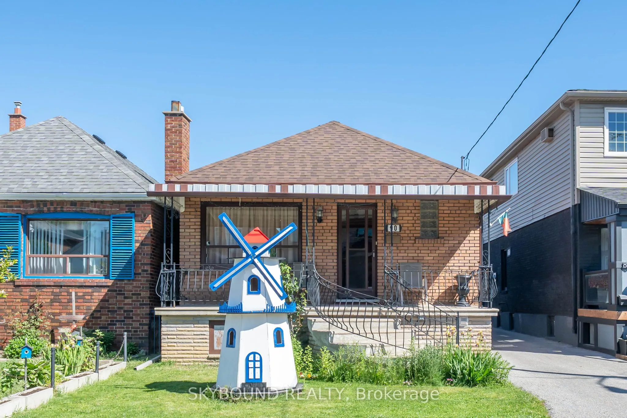 Detached Home For Sale | W13224848