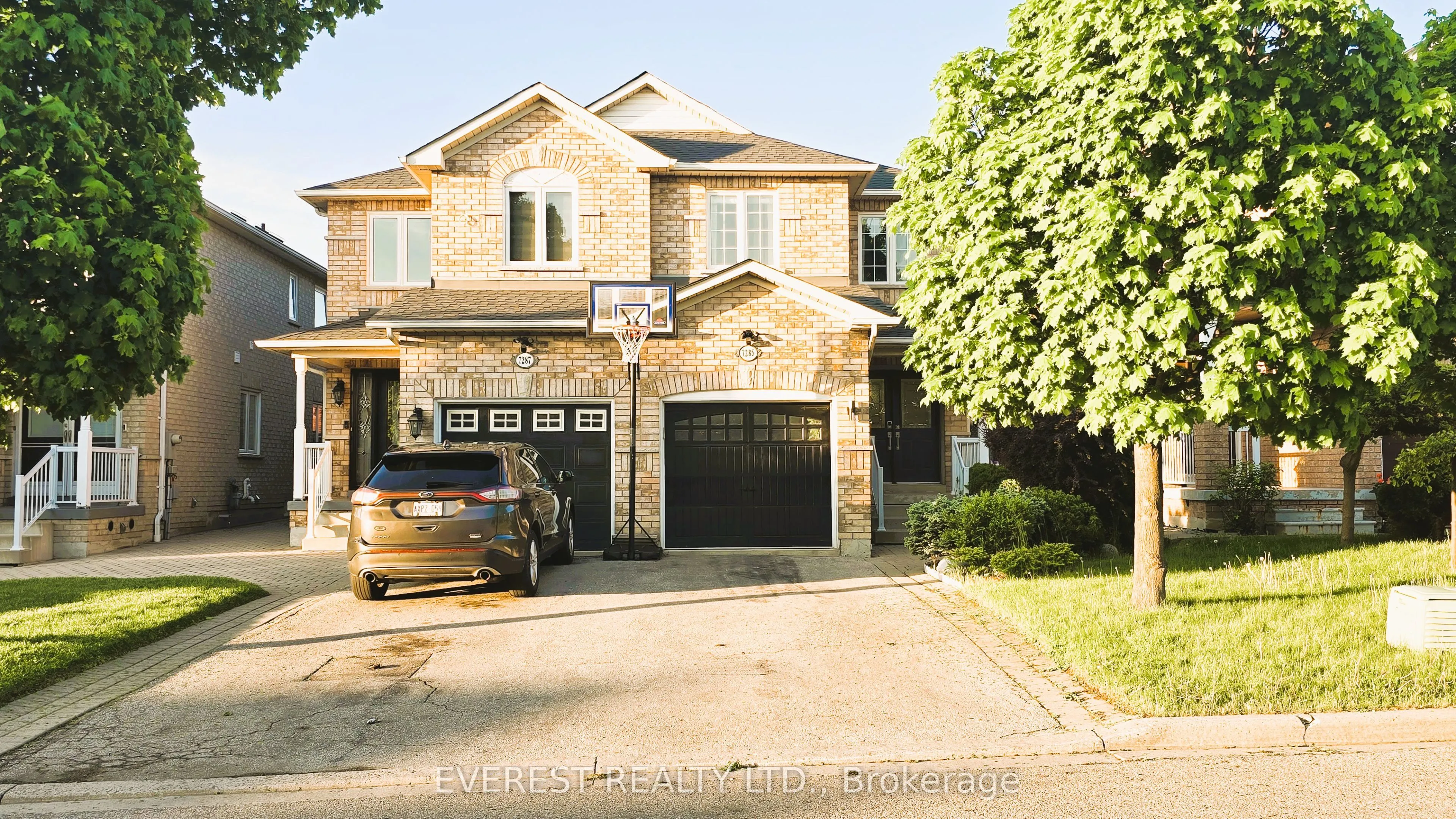 Semi-Detached Home For Lease | W13225956