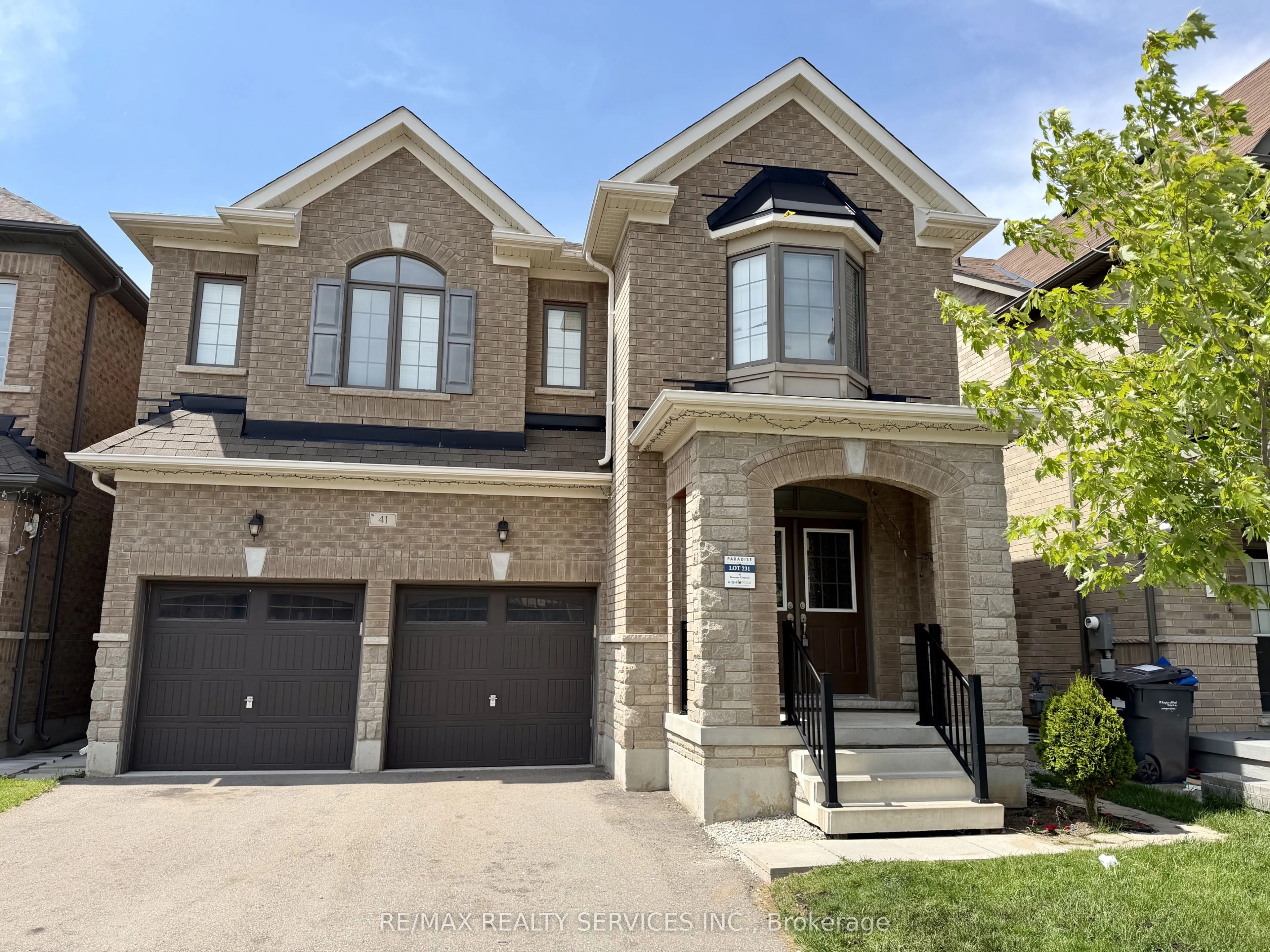 Detached Home For Lease | W13226314