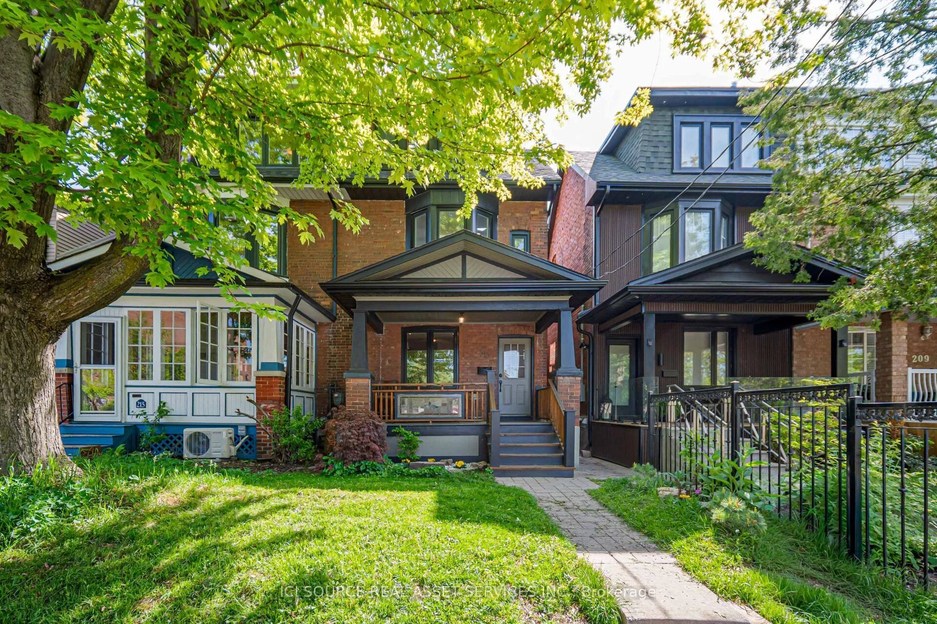Semi-Detached Home For Sale | W13226400