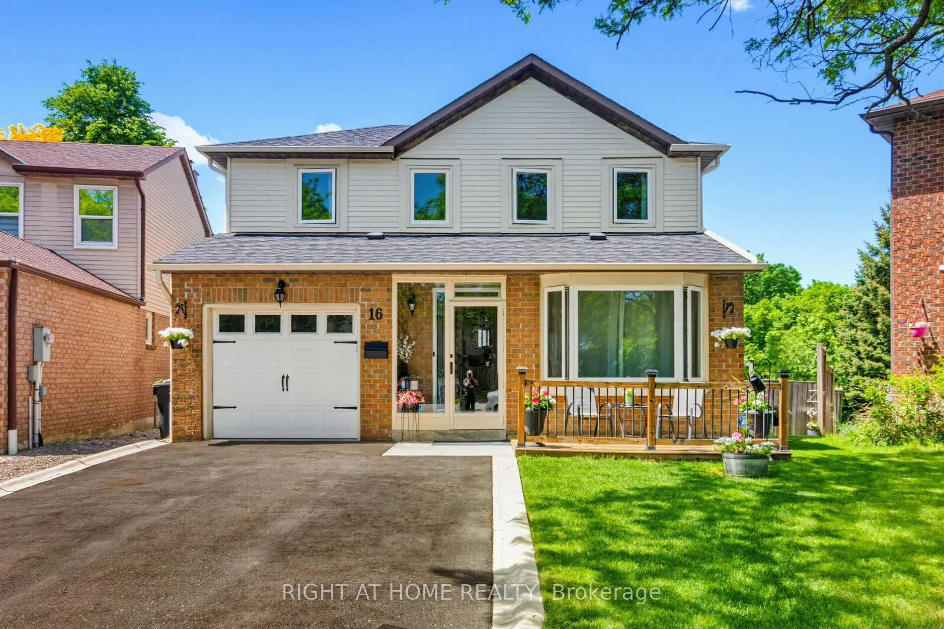 Detached Home For Sale | W13227598