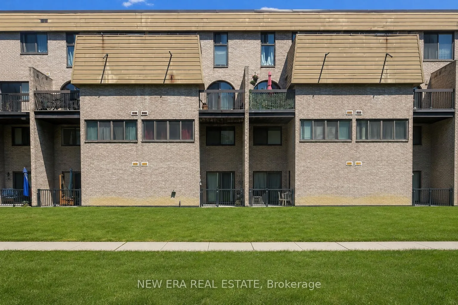 Property For Lease | W13228152