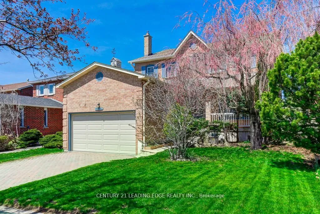 Detached Home For Sale | W13228166
