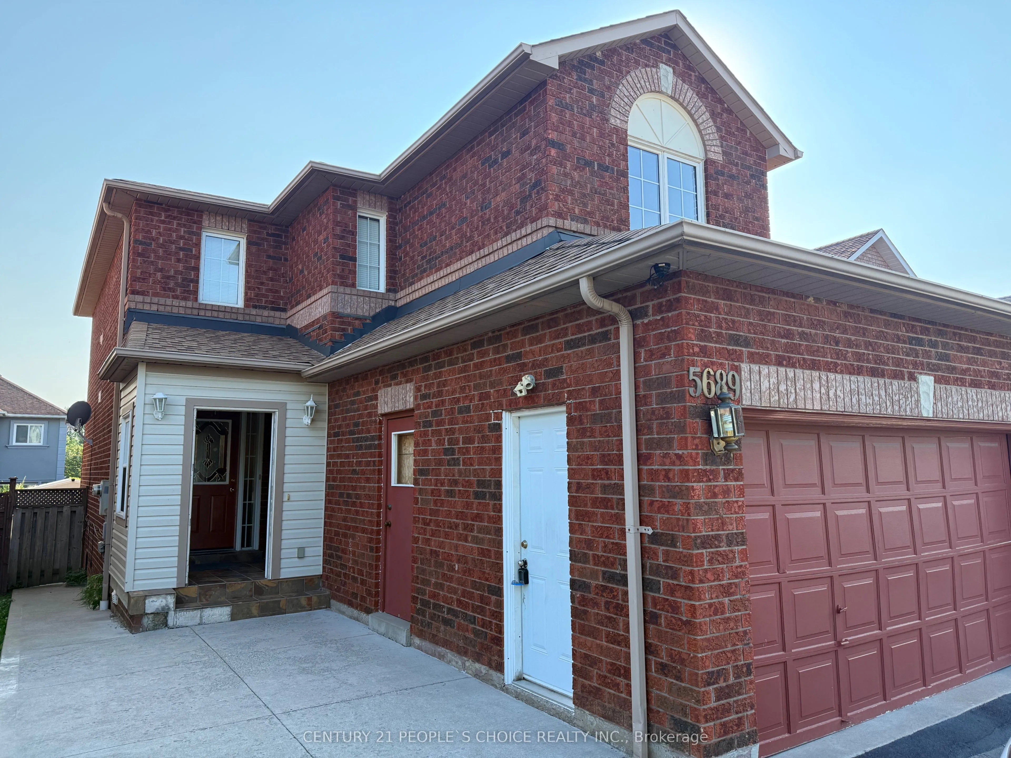Detached Home For Lease | W13228970