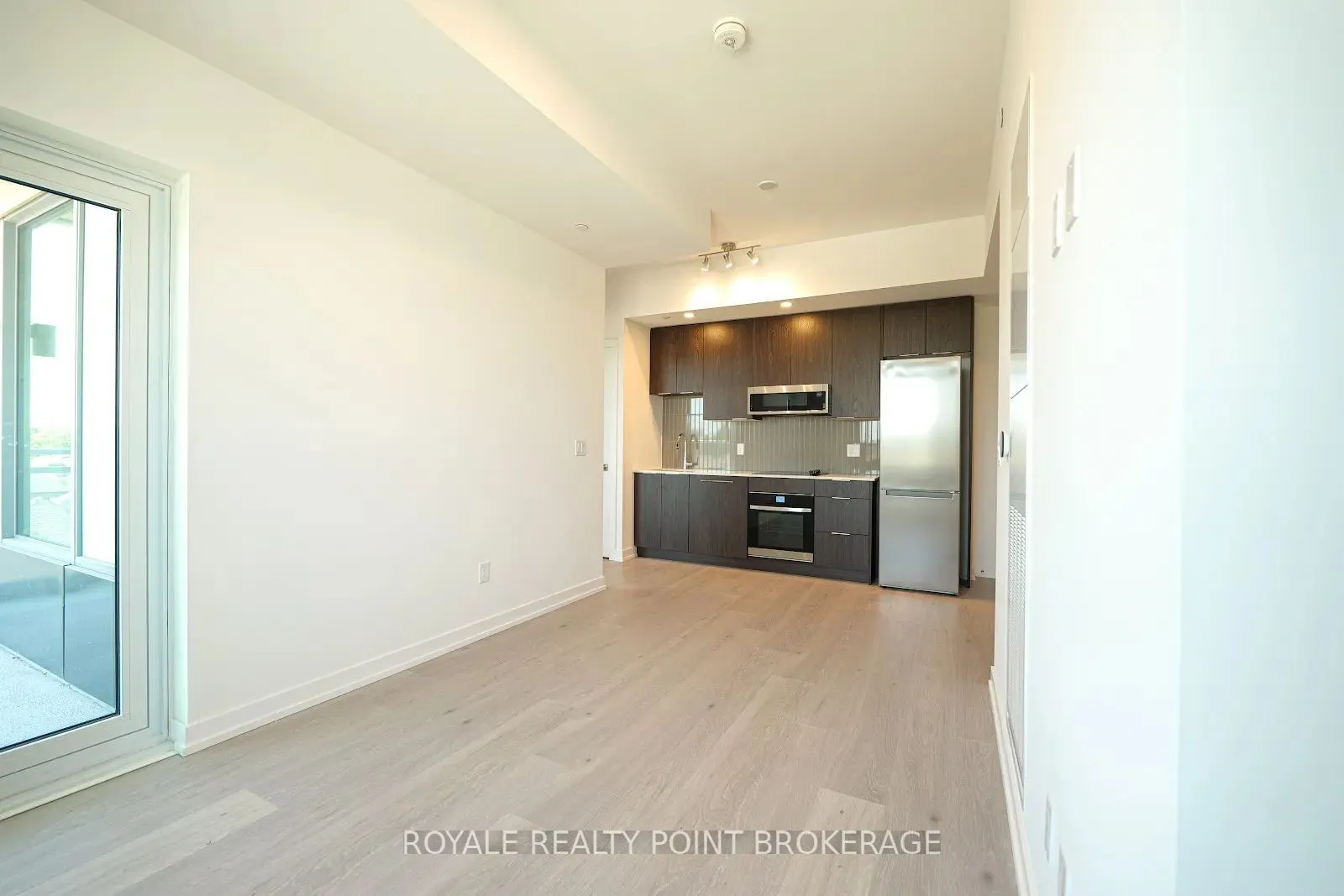 Property For Lease | W13229036