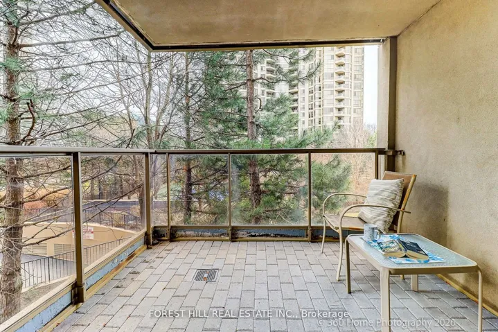 Spacious balcony with Garden view