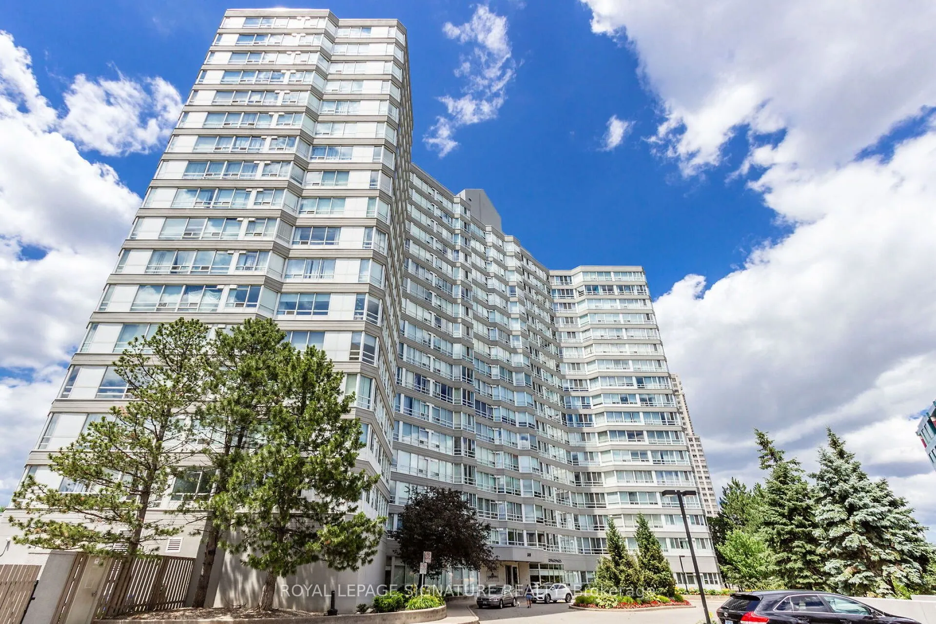 Property For Lease | W13230368