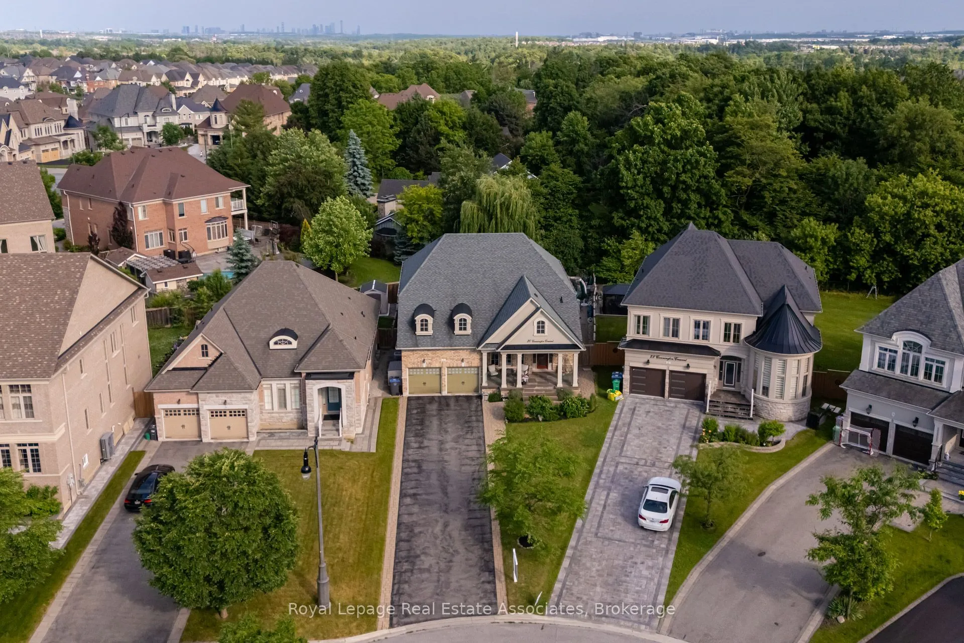 Detached Home For Sale | W13230436