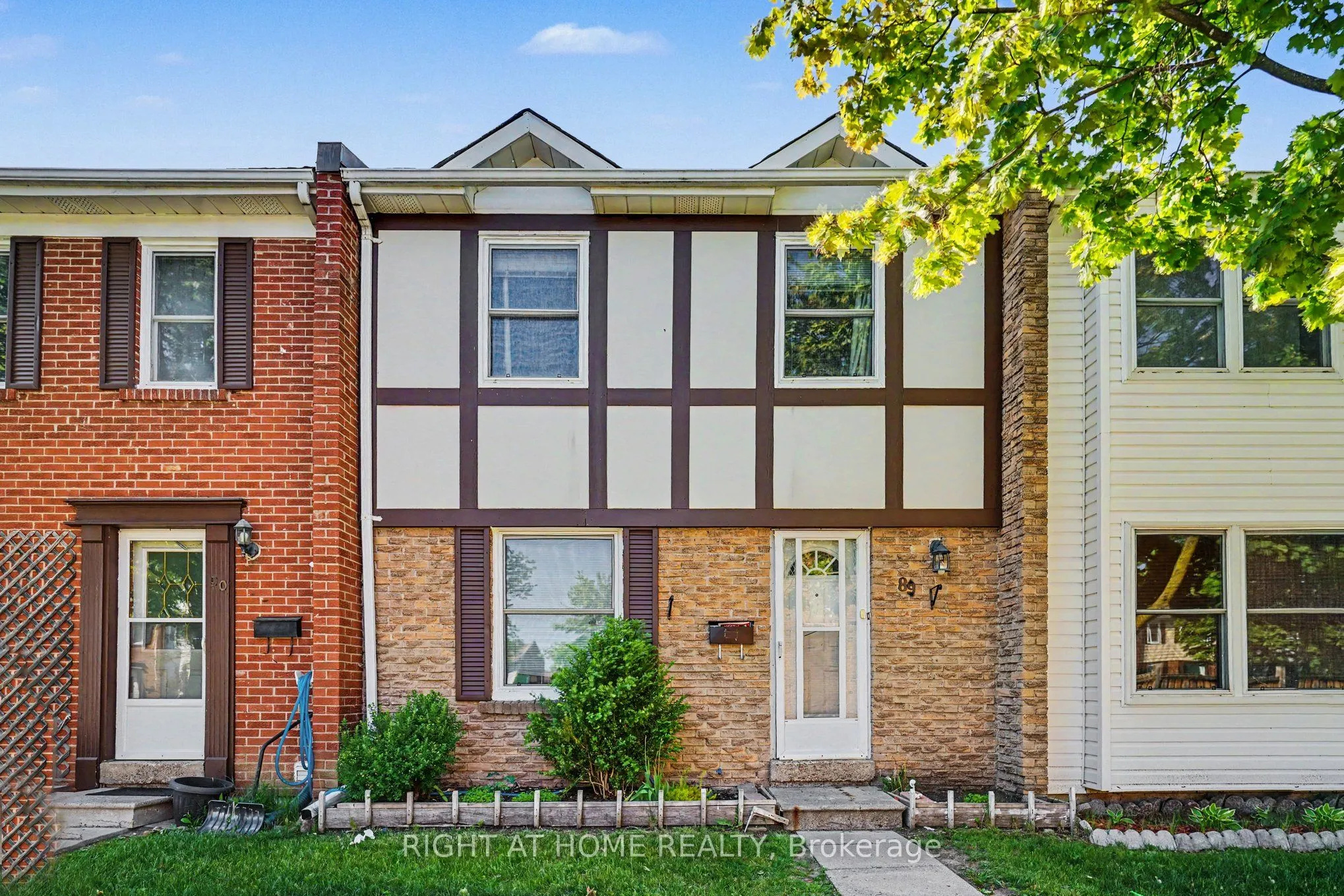 Property For Sale | W13231360