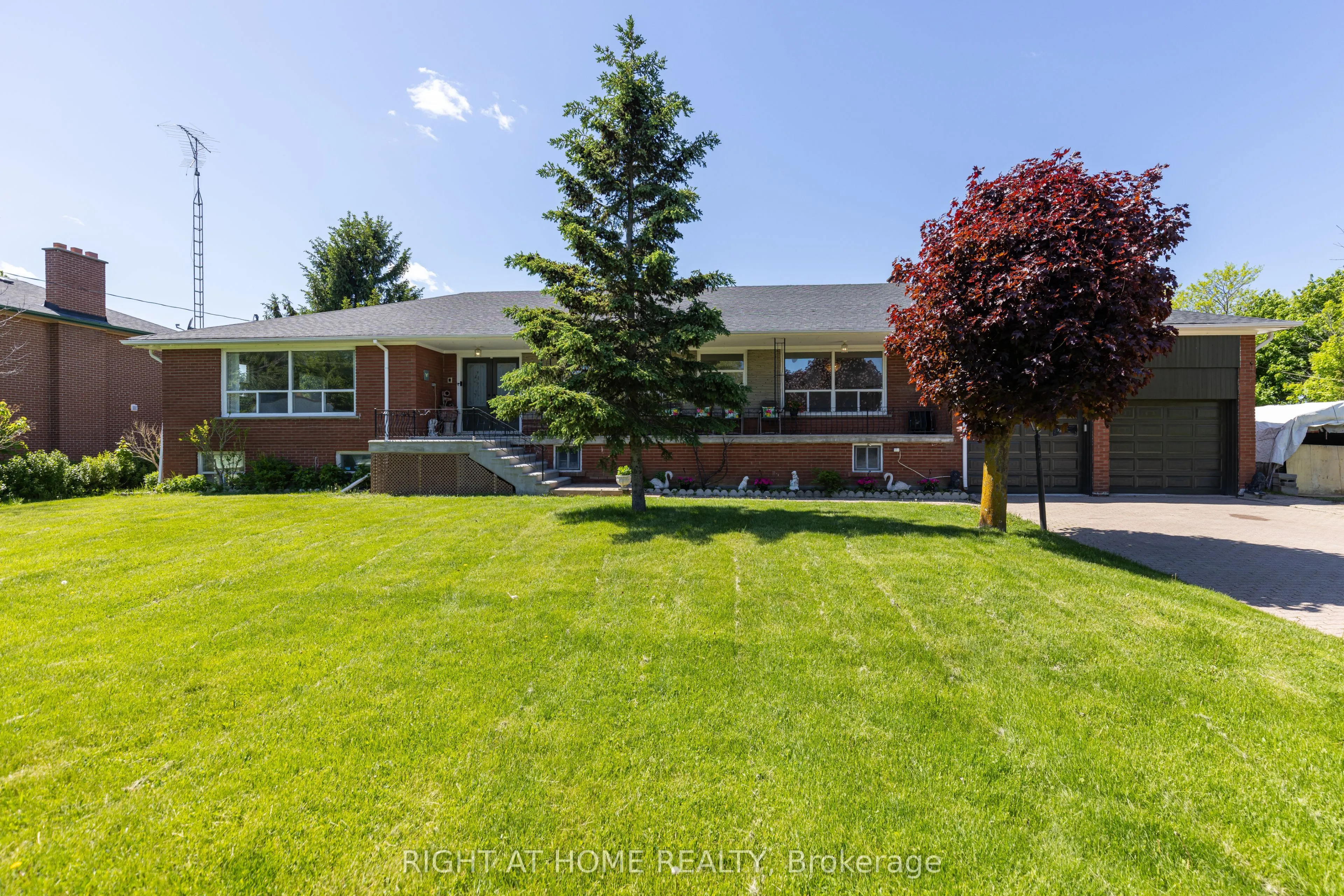 Detached Home For Sale | W13231492