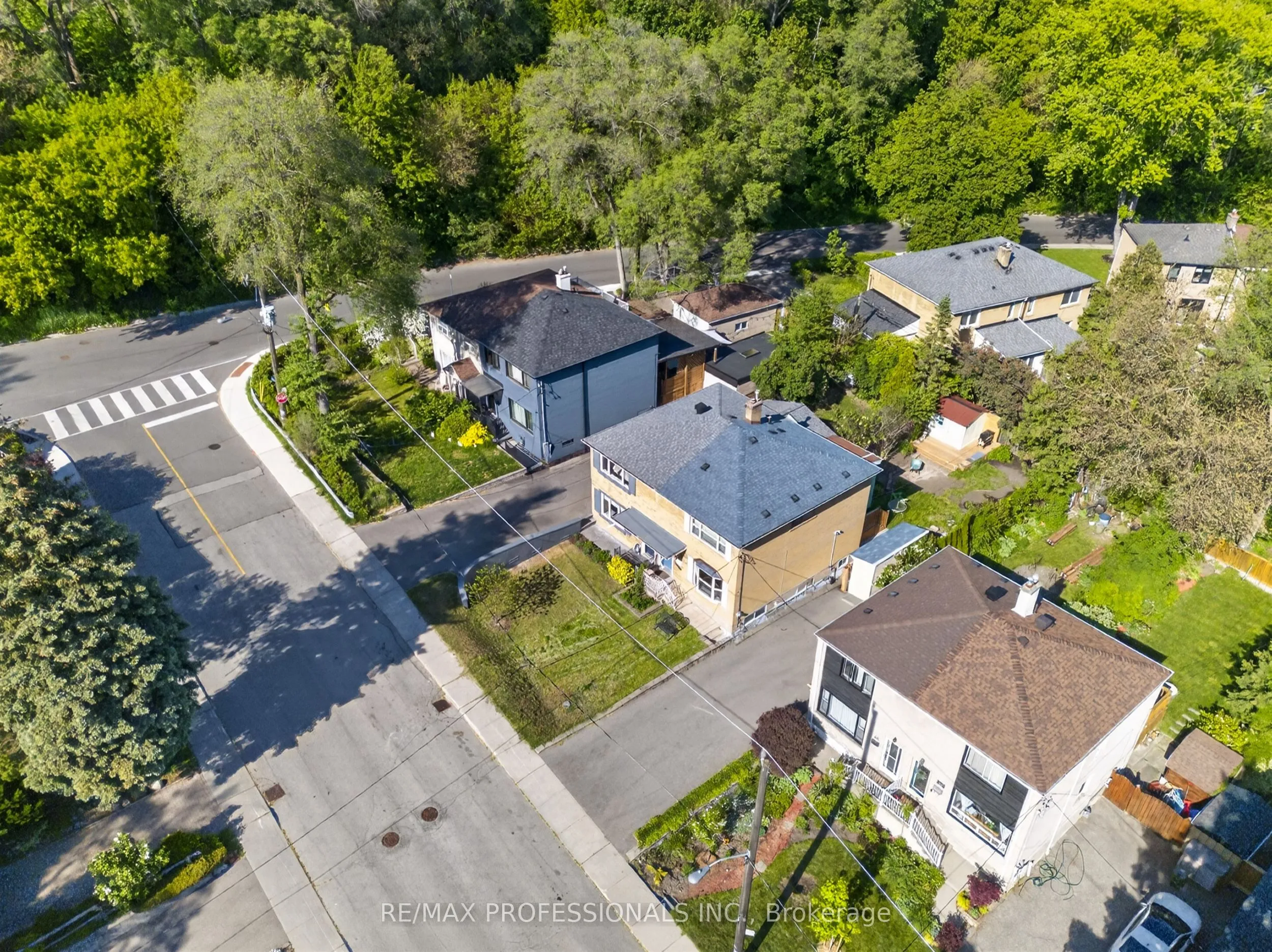 Semi-Detached Home For Sale | W13231584