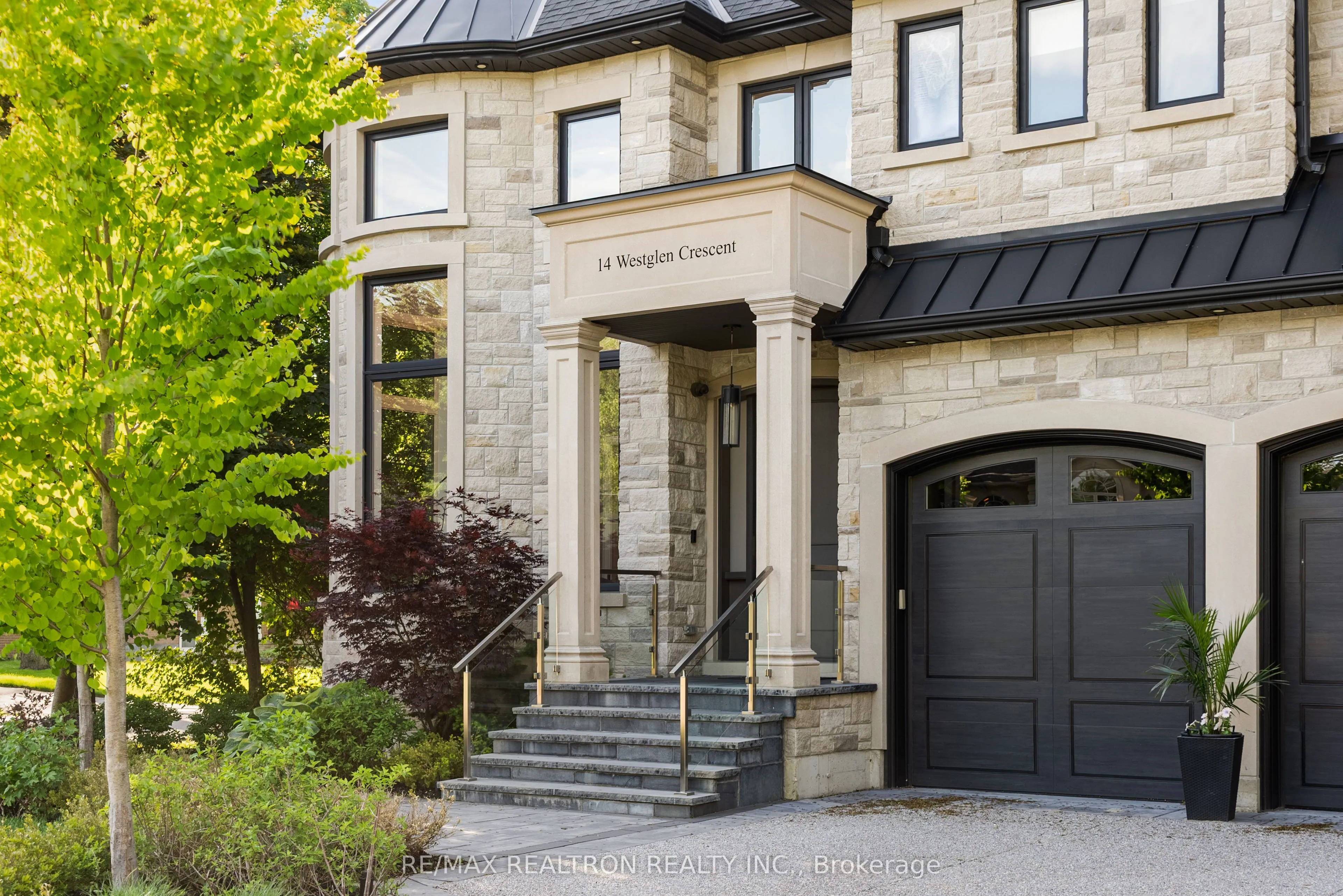 Detached Home For Sale | W13231798
