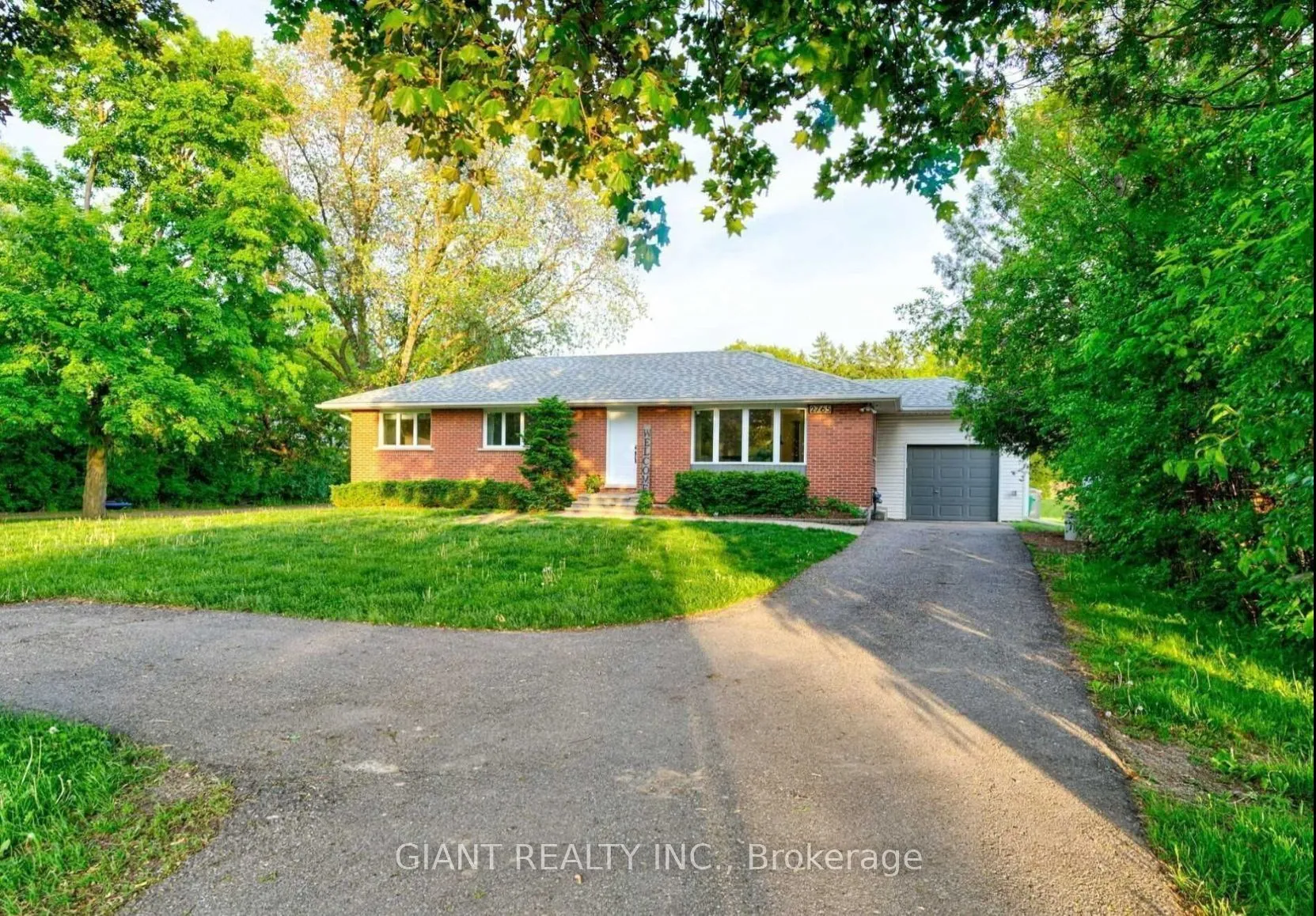 Detached Home For Lease | W13232080