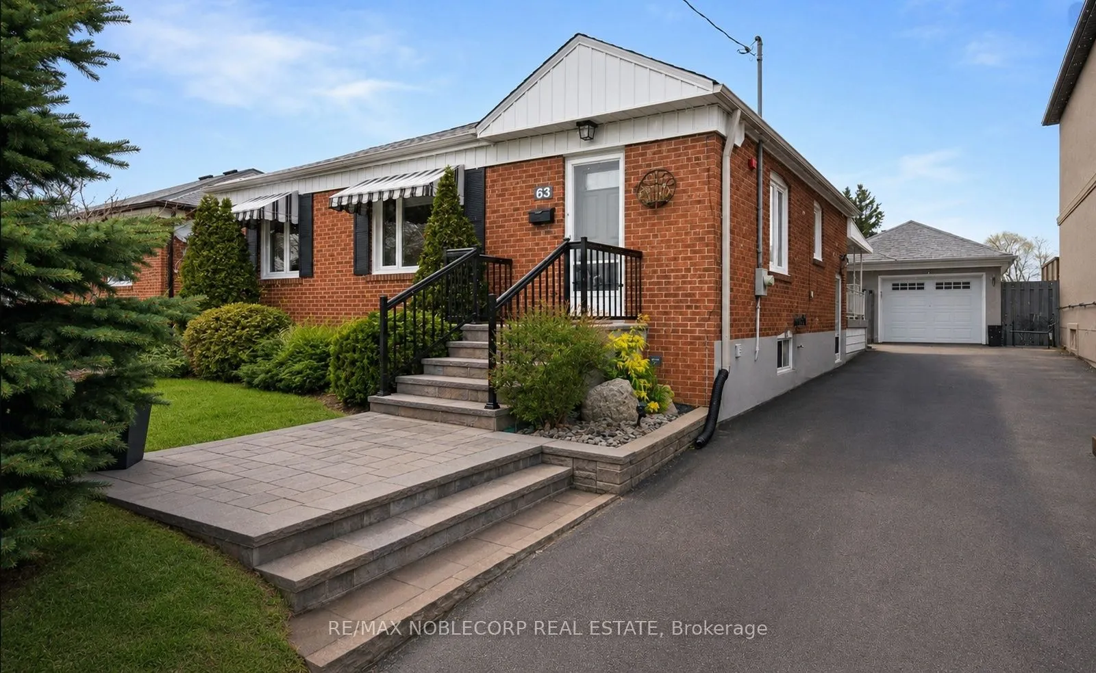 Detached Home For Lease | W13232268