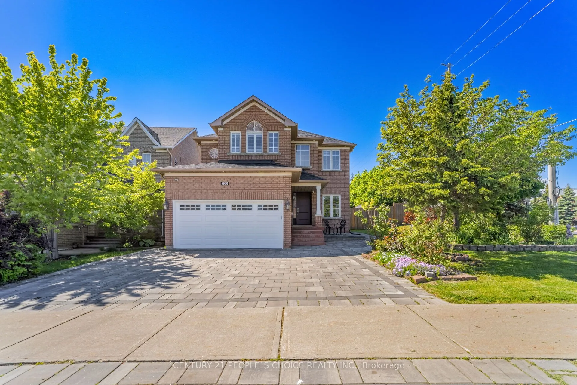 Detached Home For Sale | W13233046