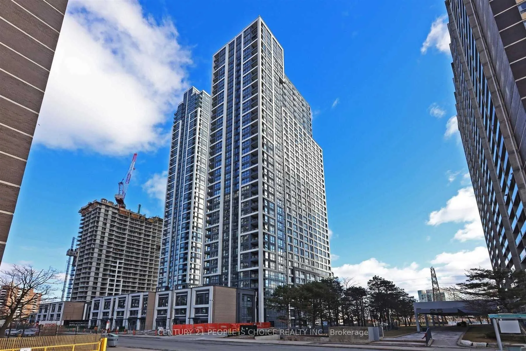 Property For Lease | W13233178