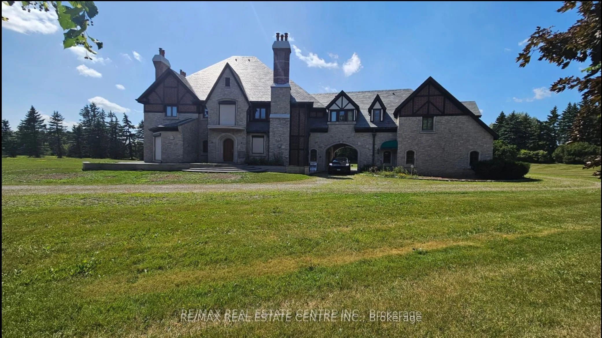 Detached Home For Sale | W13233180