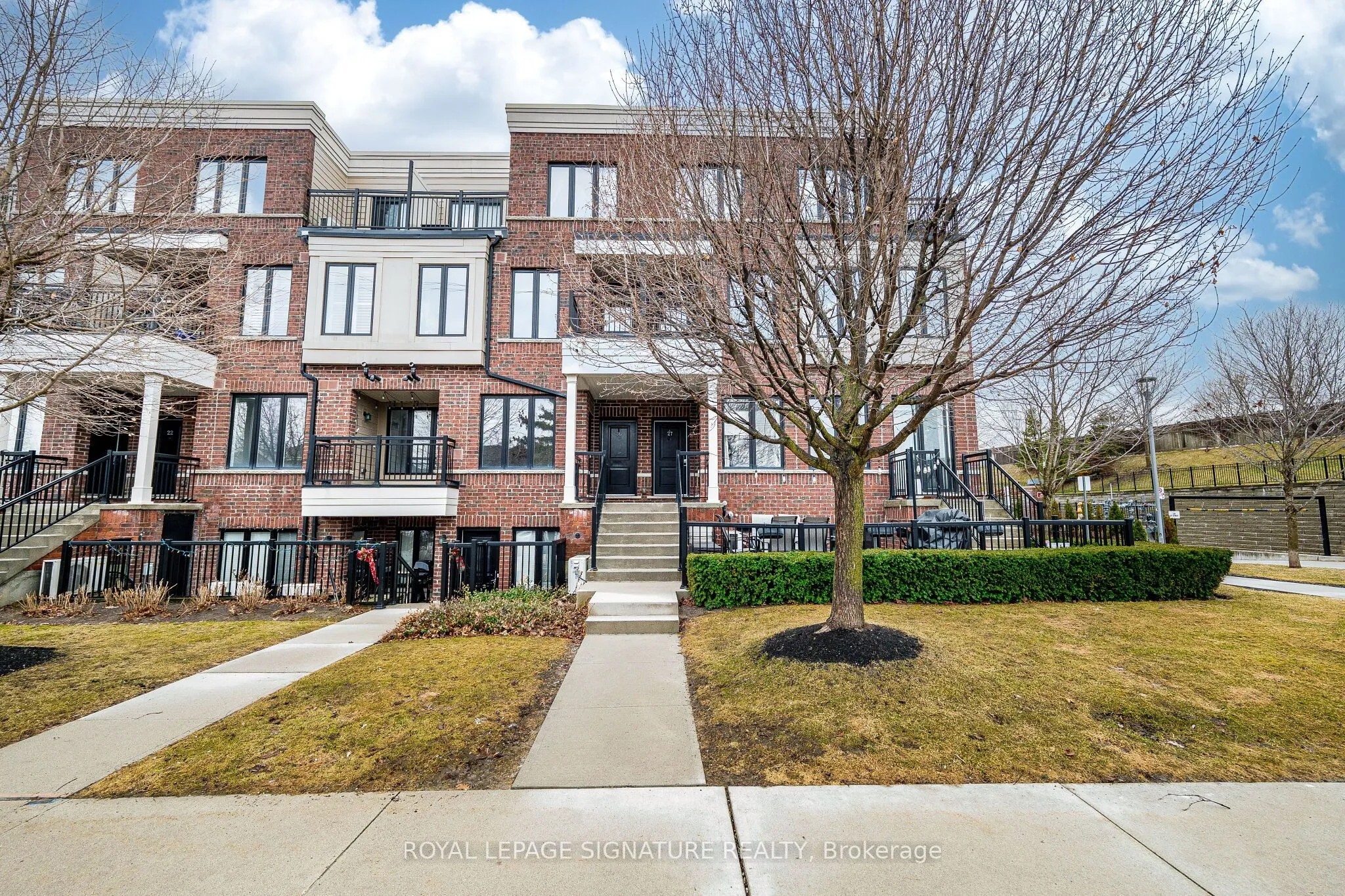 Property For Sale | W13233282