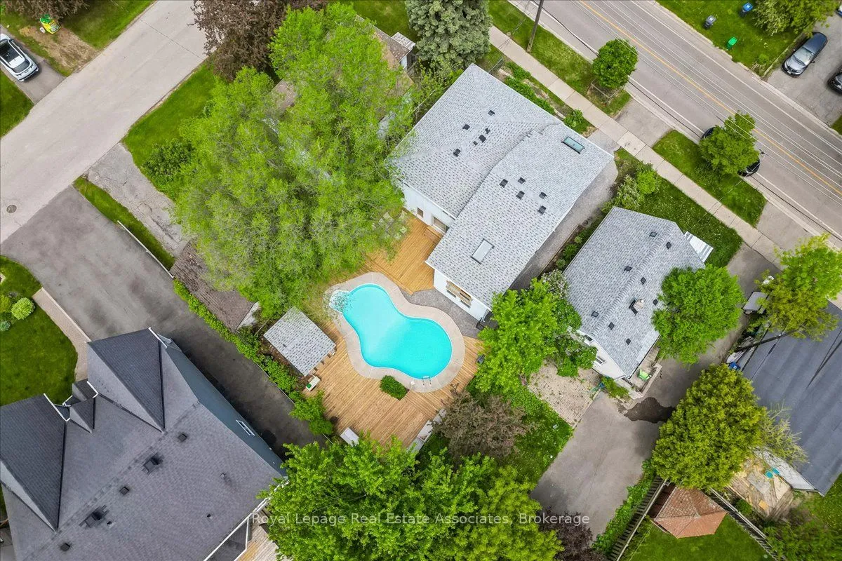 Detached Home For Sale | W13233366