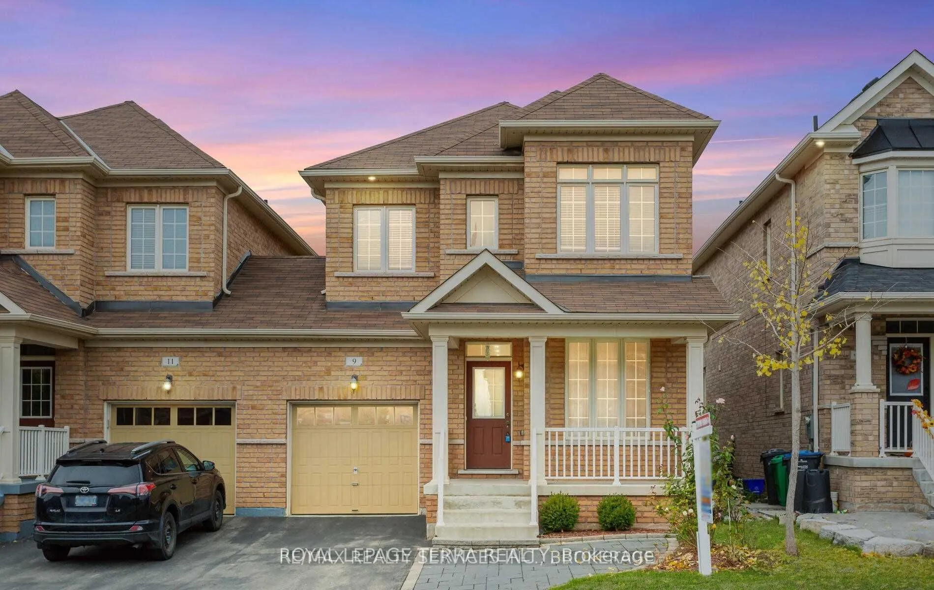 Semi-Detached Home For Lease | W13233996