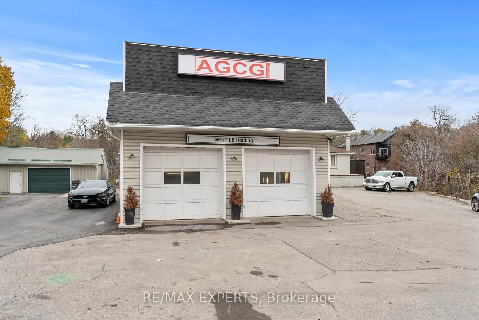 Link Property For Sale | W13234058