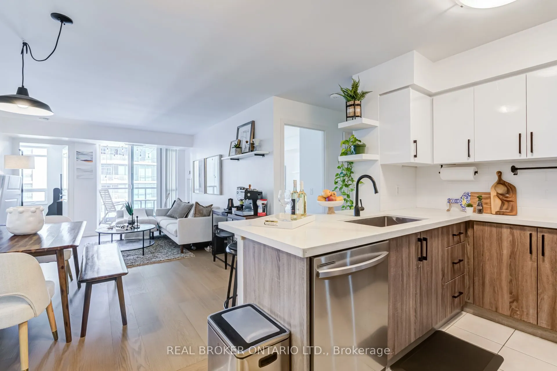 Property For Sale | W13234478