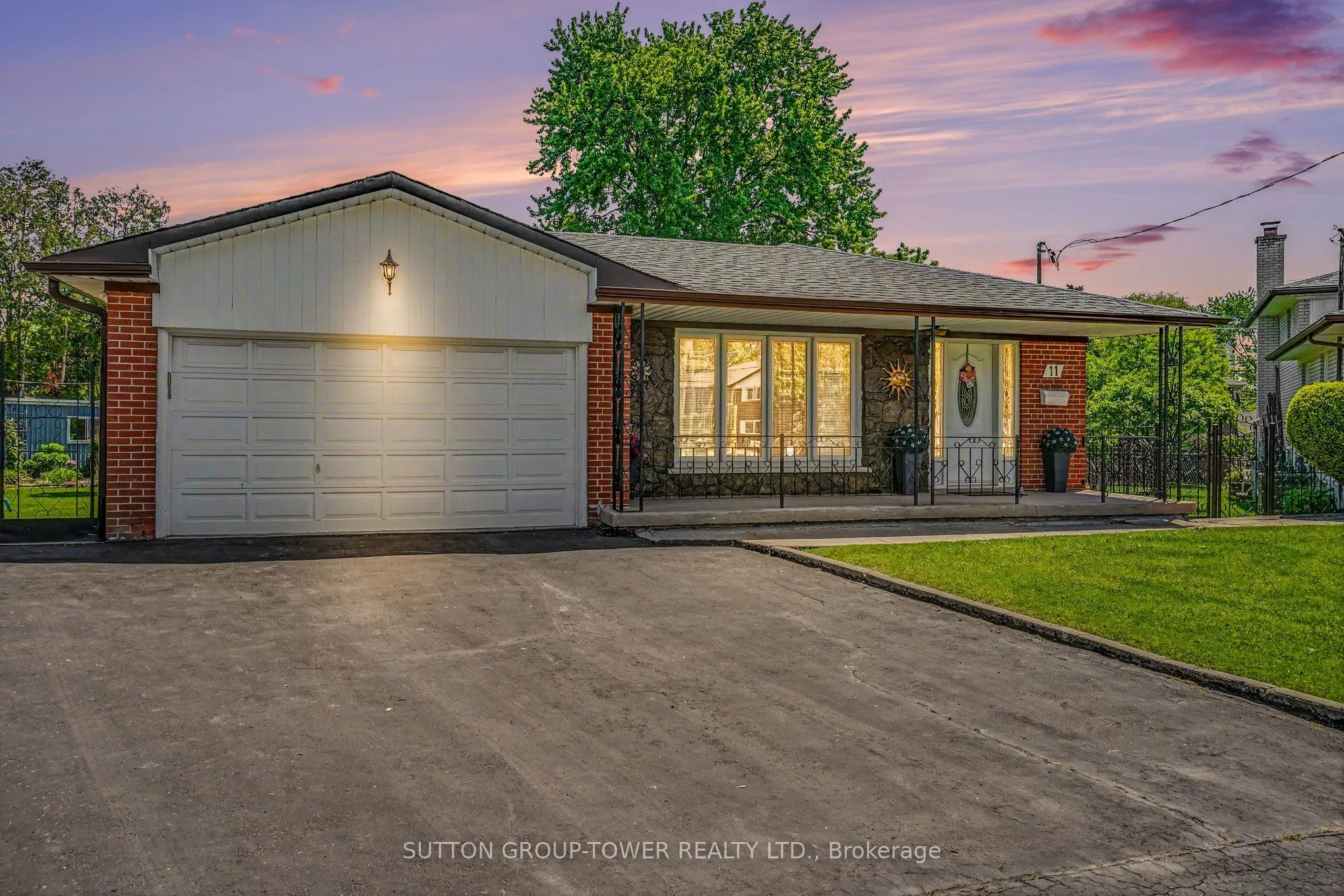 Detached Home For Sale | W13235018