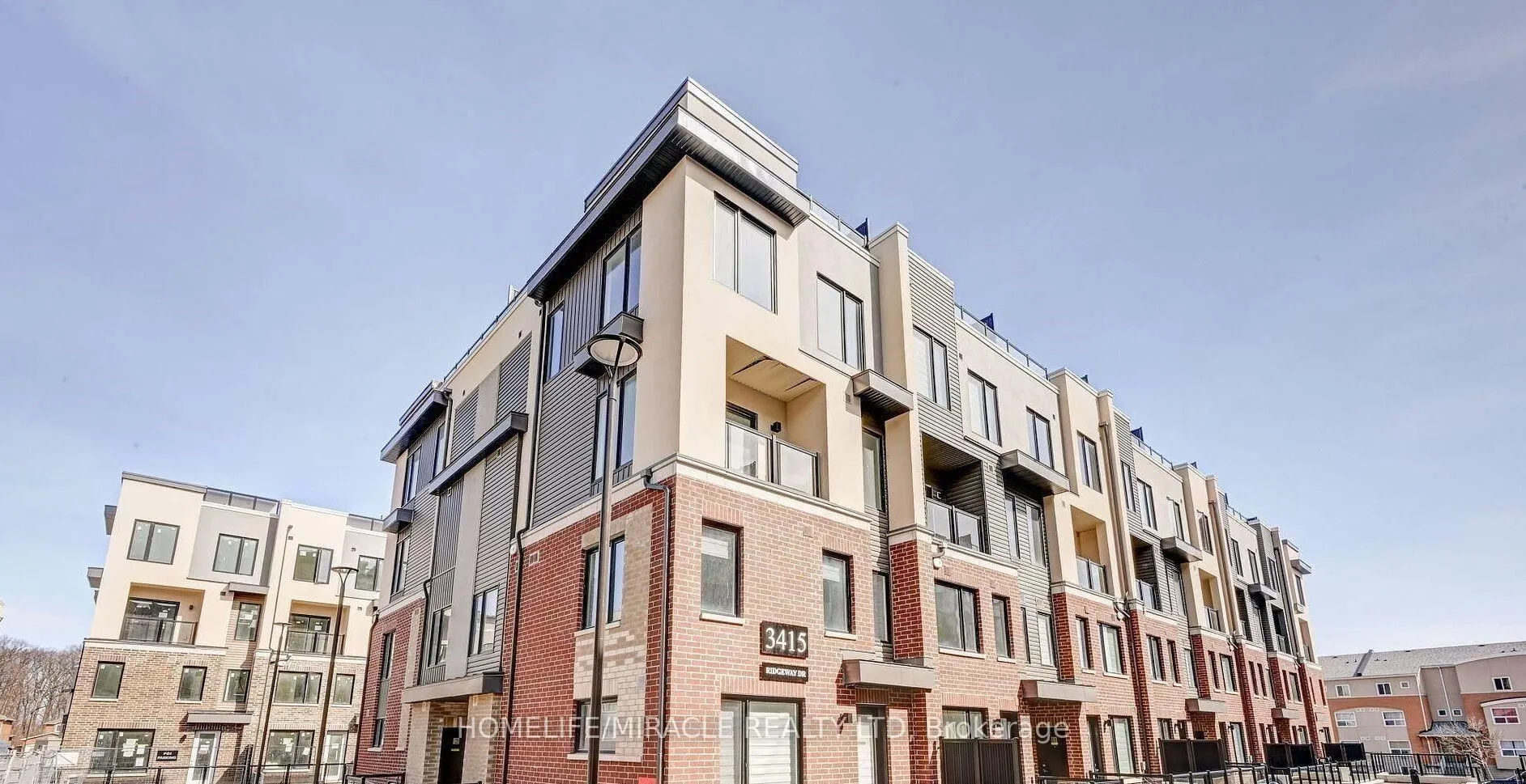 Property For Lease | W13235032