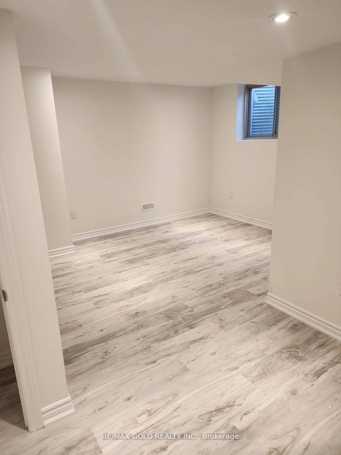 Semi-Detached Home For Lease | W13235394