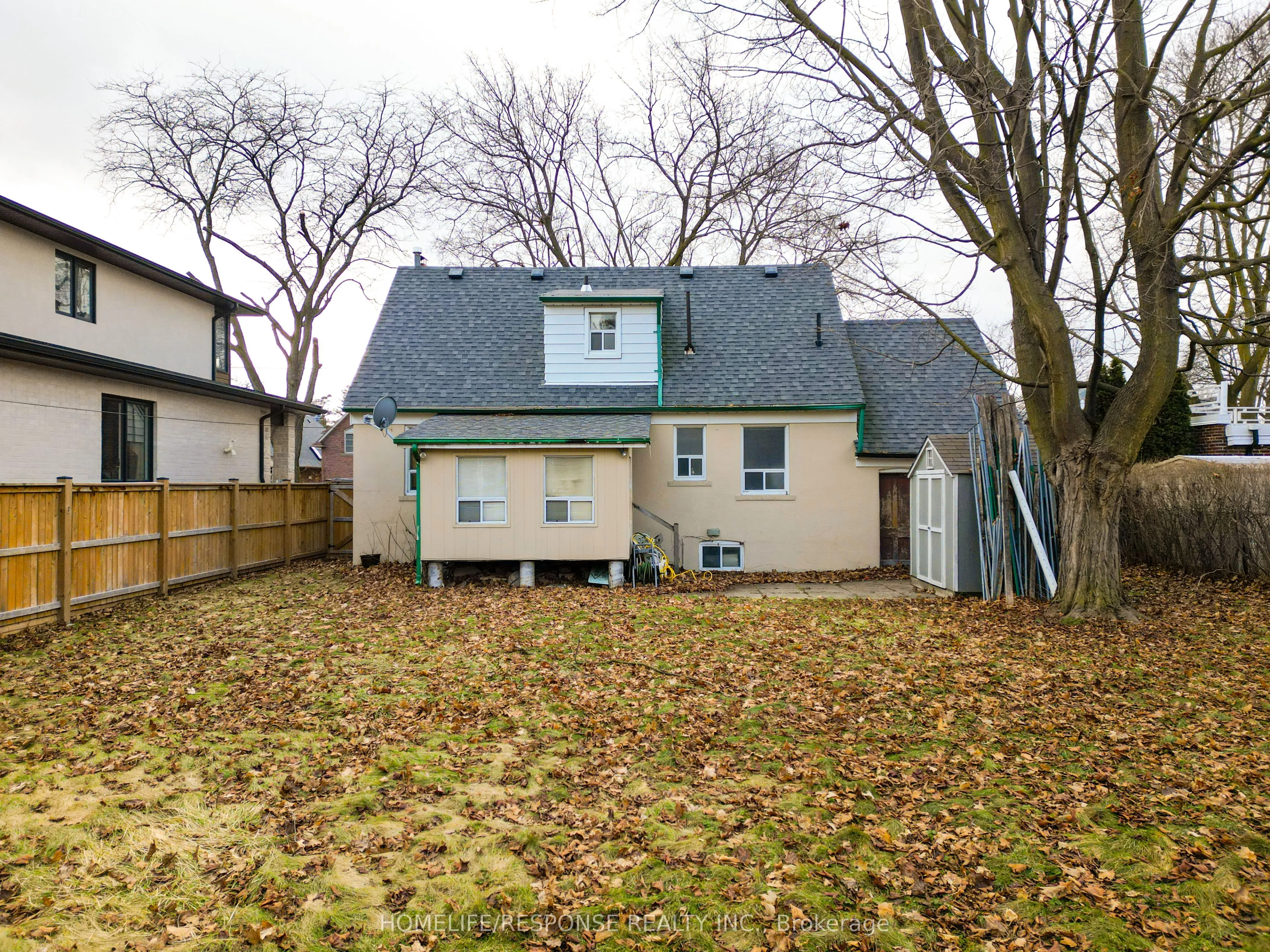 Detached Home For Sale | W13236056