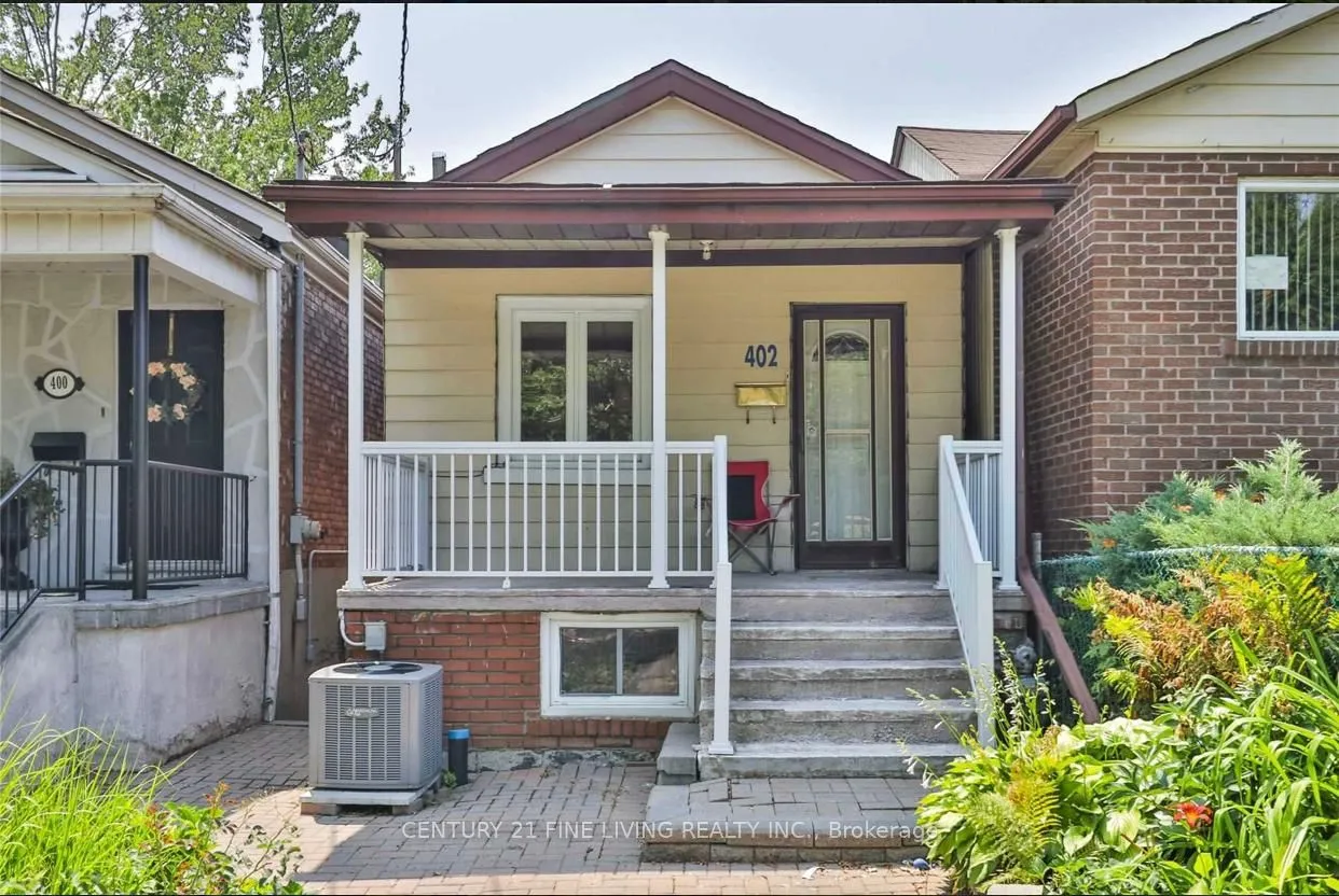 Semi-Detached Home For Lease | W13236208