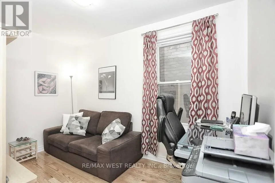 Semi-Detached Home For Lease | W13236666